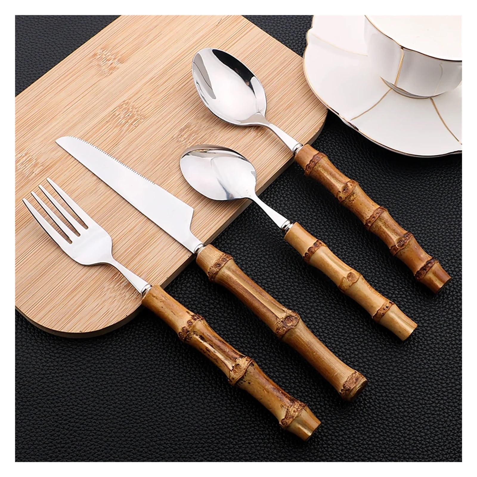 Set di posate, stoviglie in acciaio inossidabile da 16 pezzi con manico in bambù naturale, coltello, forchetta, cucchiaio(Silver 16Pcs)