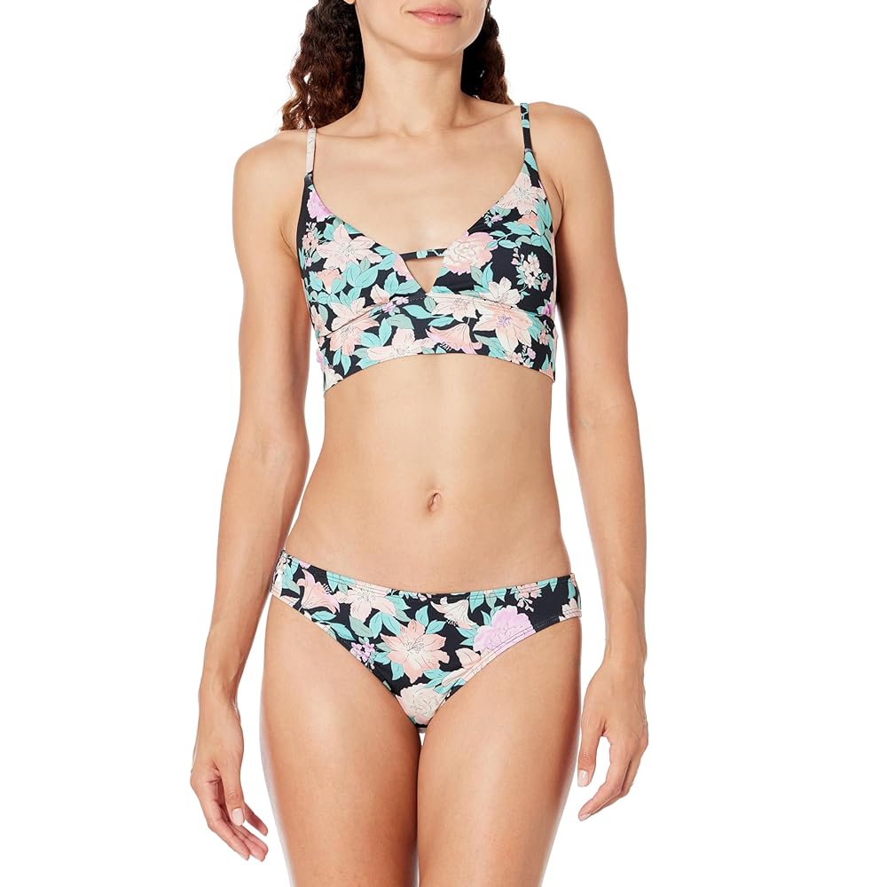 Amazon.com: Billabong Women's Standard Classic V Neck Cami