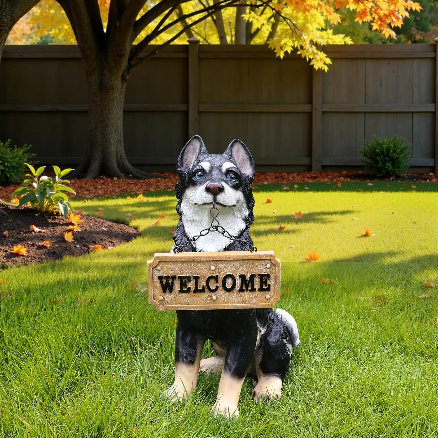 Outdoor Husky Dog Statue with Interchangeable Welcome Sign and Detachable Solar Lantern –LED Light Garden Dog Sculpture Décor, Cute Puppy Design for Yard, Porch, Gift