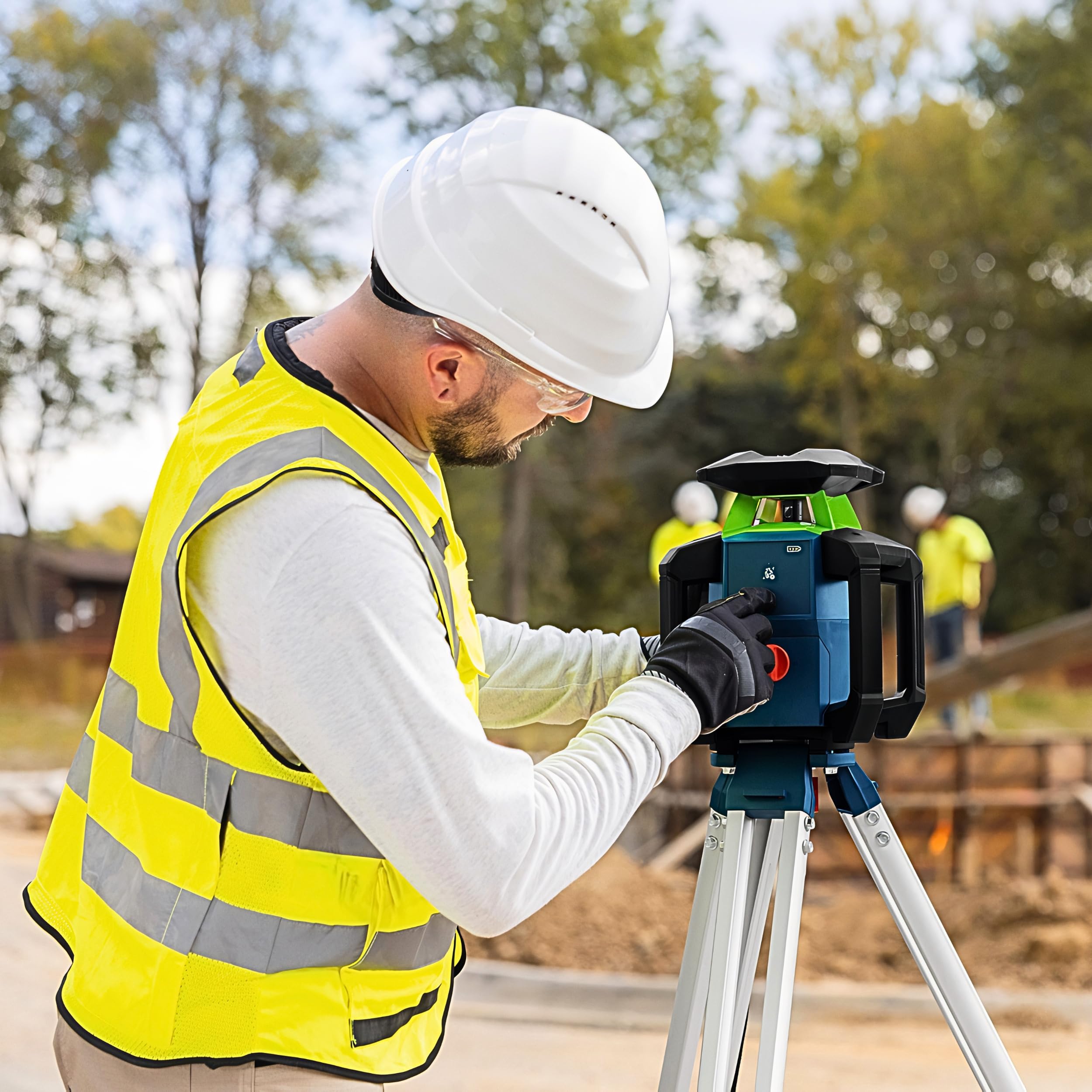 Bosch PRO 18V System Livella Laser Rotante GRL18V‑4‑34CVG (laser verde, regolazione pendenza ±15%, IP66, doppia alimentazione, incl. ricevitore LR45, ProCore 4.0Ah, caricatore e L‑BOXX 374)