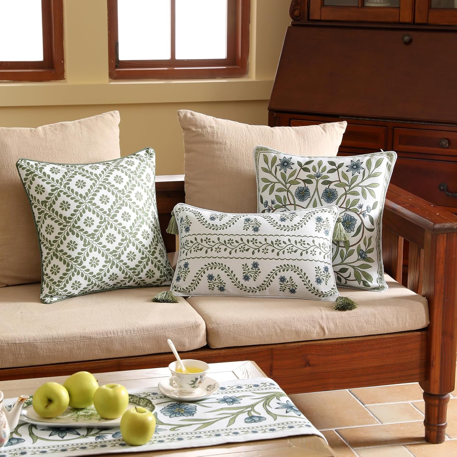 ISAENNE Design Fresh Linen Lumbar Square Throw Pillow Covers Set of 4, French White Cottage Cushion Covers with Blue Floral Green Branches Pattern Decor Pillowcases for Bed,Living Room,Outdoor,Car