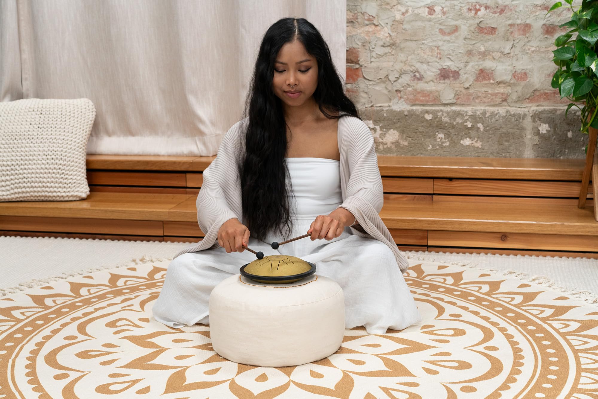 Sonic Energy Steel Tongue Drum – Small Tank Drum da 7 Pollici in C Minore – Strumento in Acciaio Inossidabile per Meditazione, Yoga, Bambini - Include Mallet e Borsa (SSTD3G)