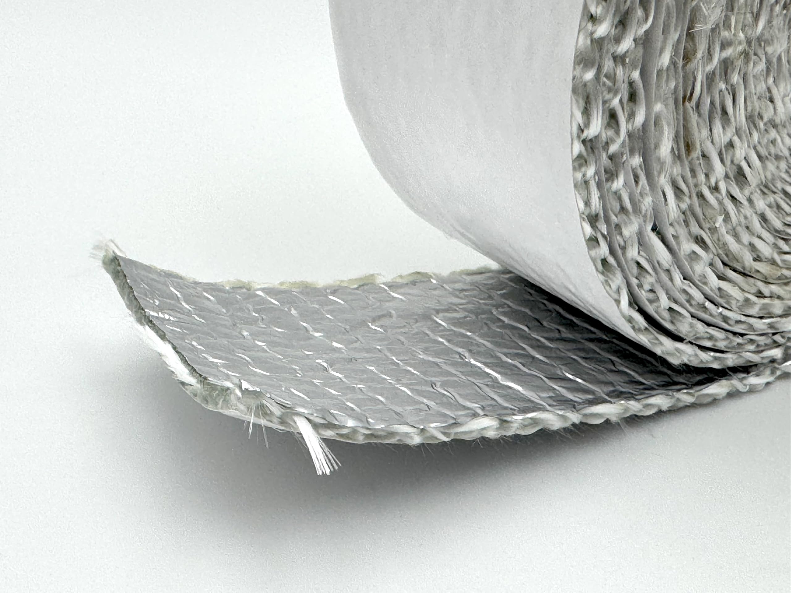 Scudo Termico Adesivo 50mm (spessore 3mm) Ignifugo e Riflettente Aerospaziale (5 METRI)