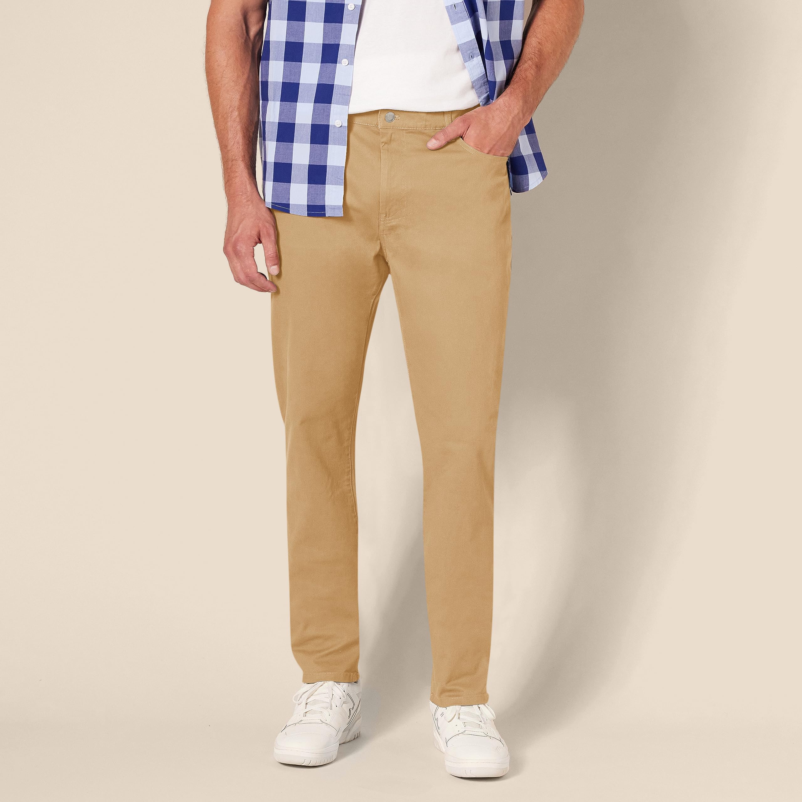 Amazon Essentials Pantalón de Sarga Elástico con 5 Bolsillos y Ajuste Deportivo (Disponible en Talla Grandes y Largos Especiales) Hombre