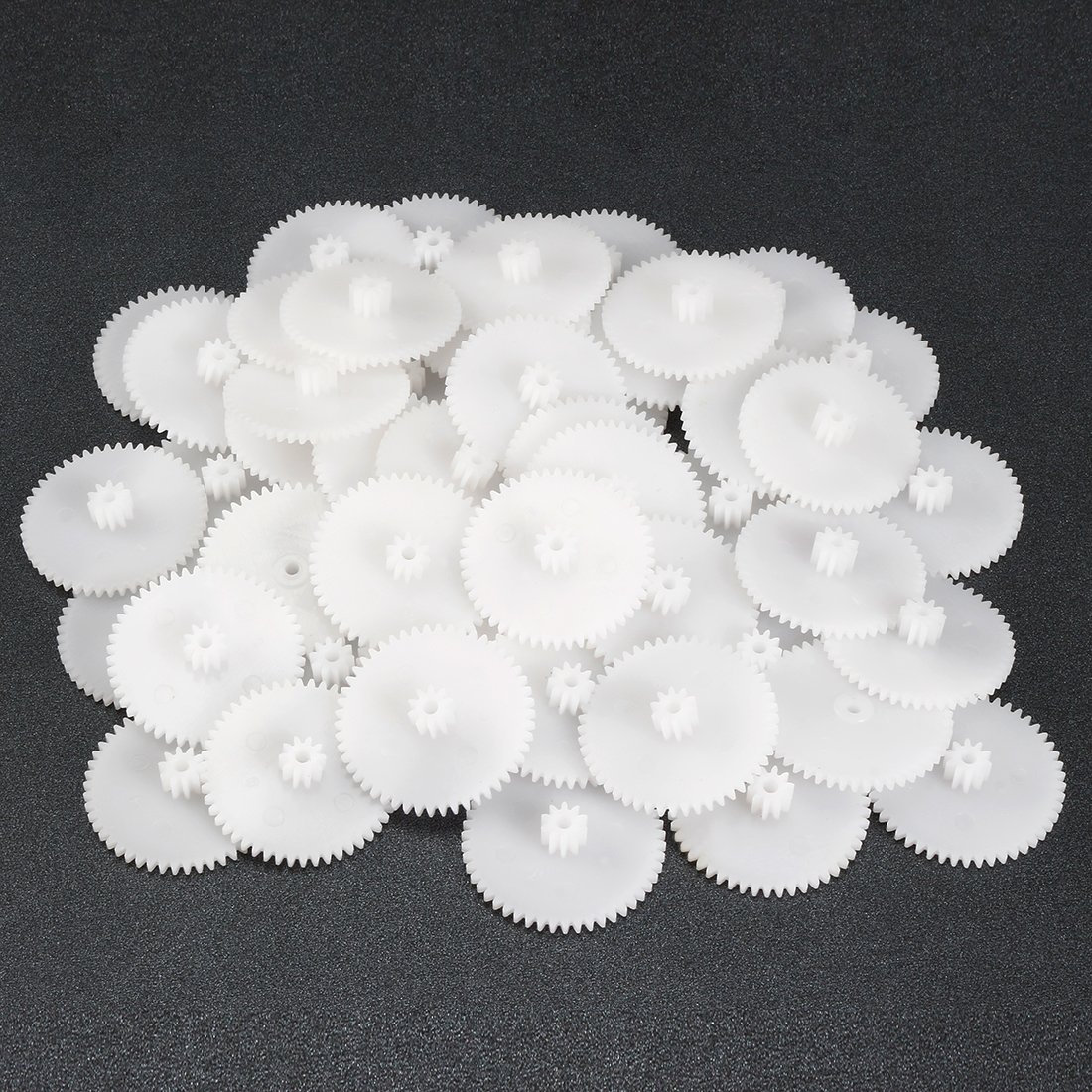 sourcingmap Lot de 50 engrenages en plastique 50 dents Modèle 50102A Engrenages de réduction en plastique pour moteur robot de voiture télécommandée