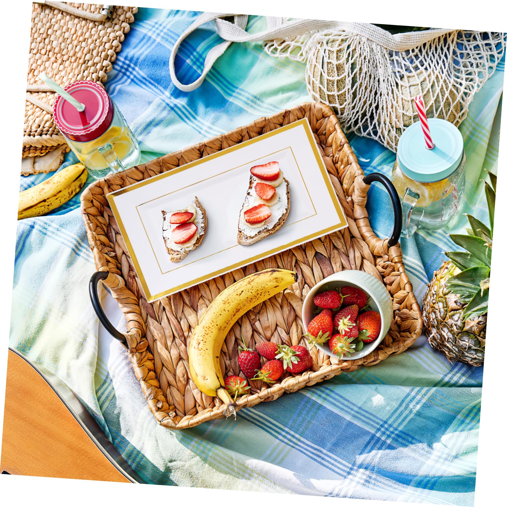 Garneck 10pcs Heavy Duty Disposable Serving Trays Buffet Trays Party Dinnerware Food Plates Rectangular Party Plates