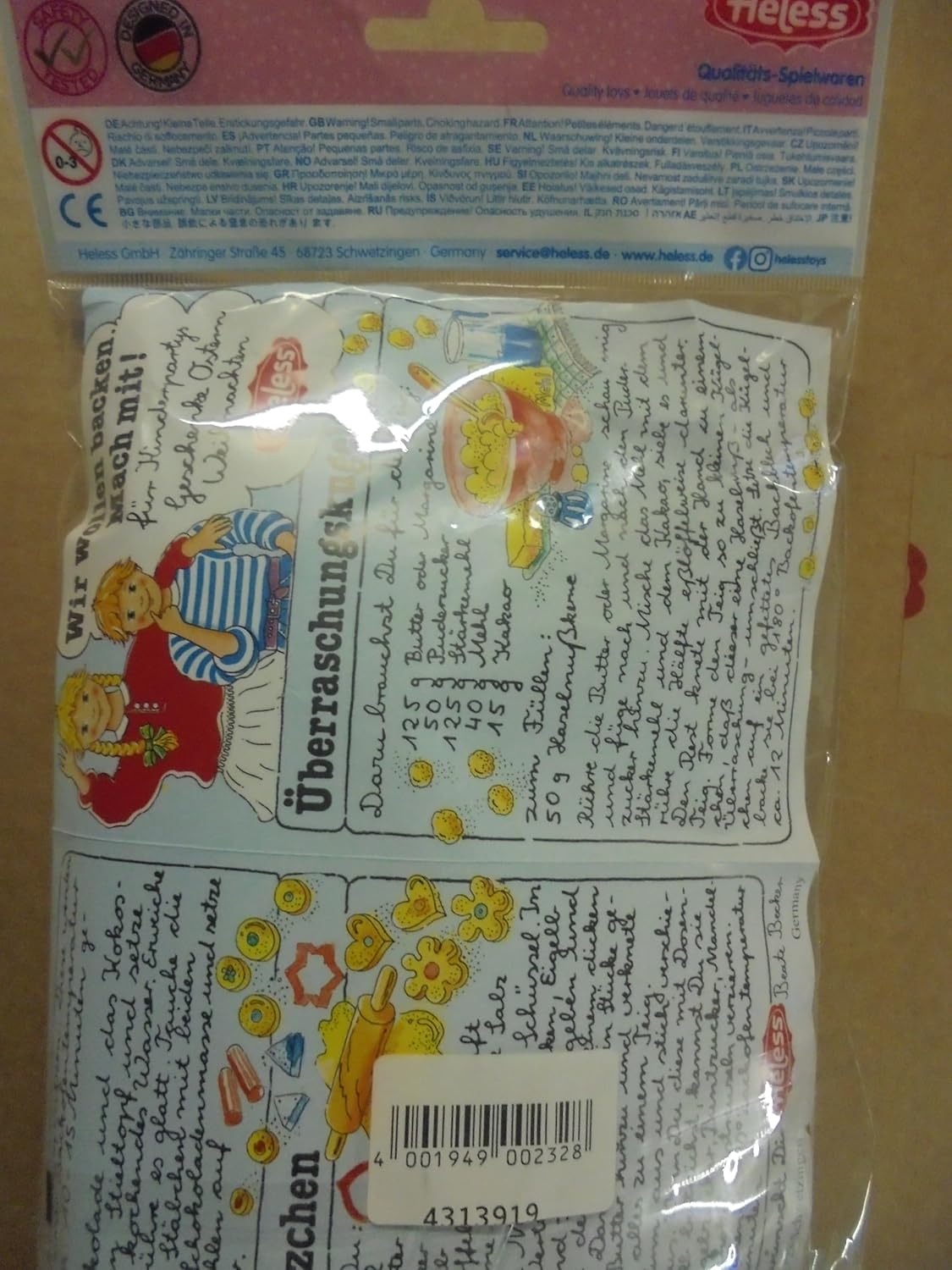 232 5-Piece Penguin Polka Dot Children's Baking Set with Oven Glove, Heart Mold, Wooden Rolling Pin and Spoon and Whisk