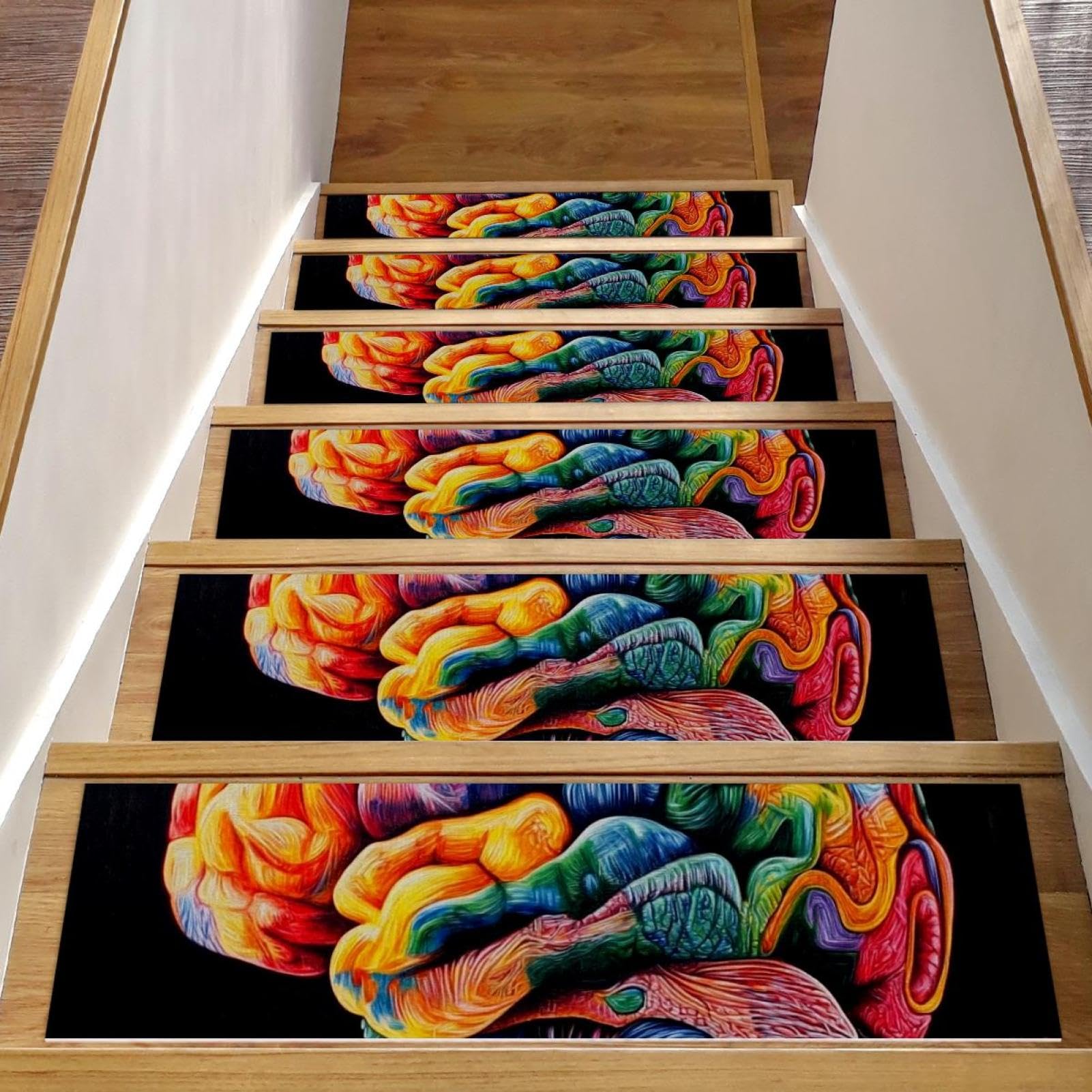 Tapis de marche d'escalier antidérapants pour décorer un intérieur moderne coloré