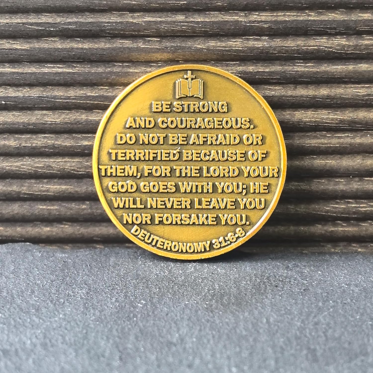 Military Prayer Challenge Coin - 'Be Strong and Courageous' Medallion with Biblical Inspiration