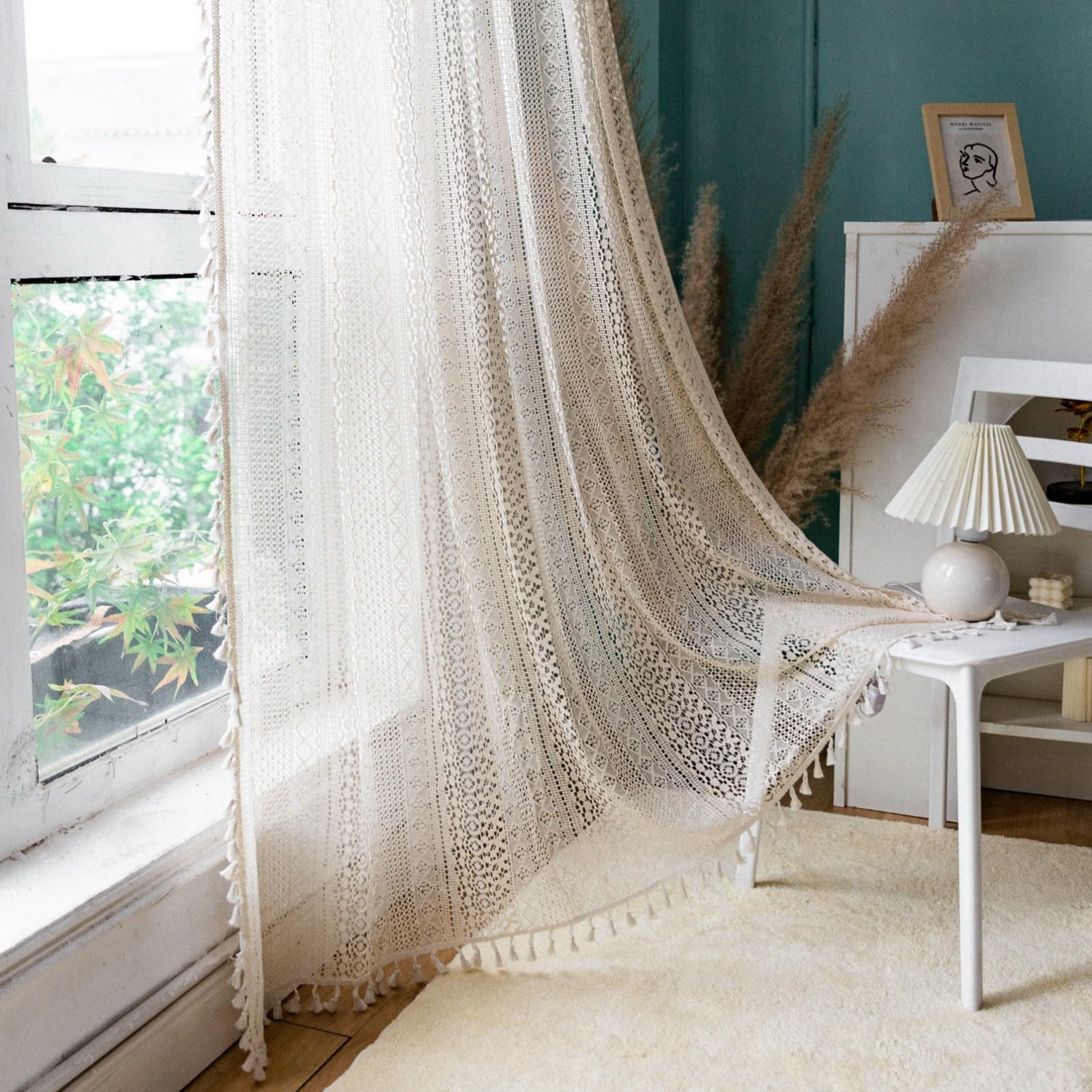 A.Monamour Rideau Voilage Passe Tringle Semi Transparent Dentelle Brodée Rural Boho Bohème Décoration Fenêtre Court Rideau de Porte avec Glands à Pompons pour Salon Chambre Cuisine, 1 Panneau, Beige