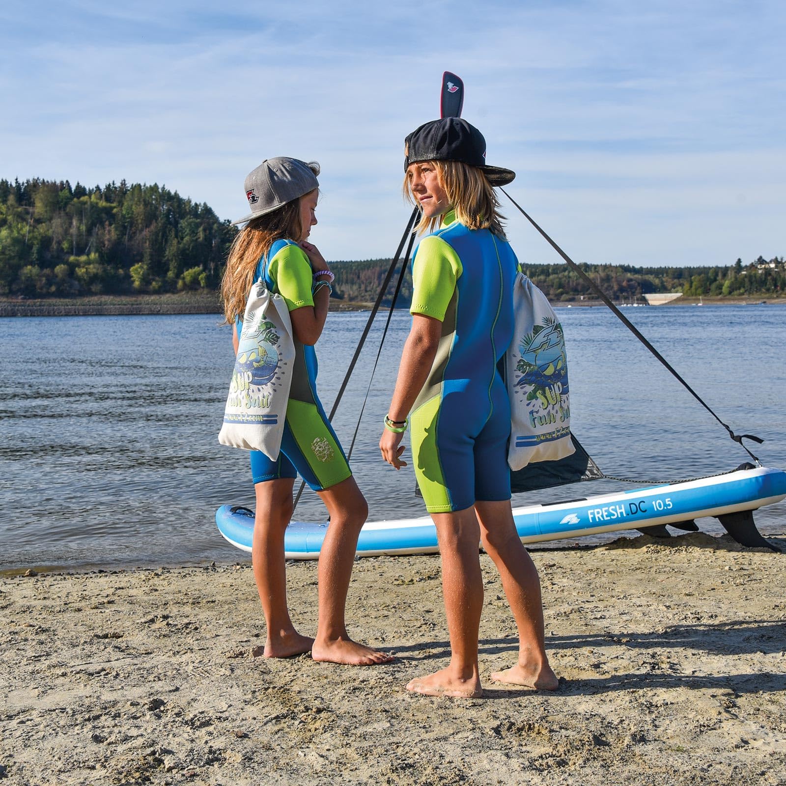 F2 Junior Marken Neopren Anzug Neo - Kid 3mm 4-14yrs Größe wählbar Blau Kinder Surfanzug zum Schnorcheln, Kiten, Wakeboard, SUP Stand Up Paddling Kurze Arme und Beine