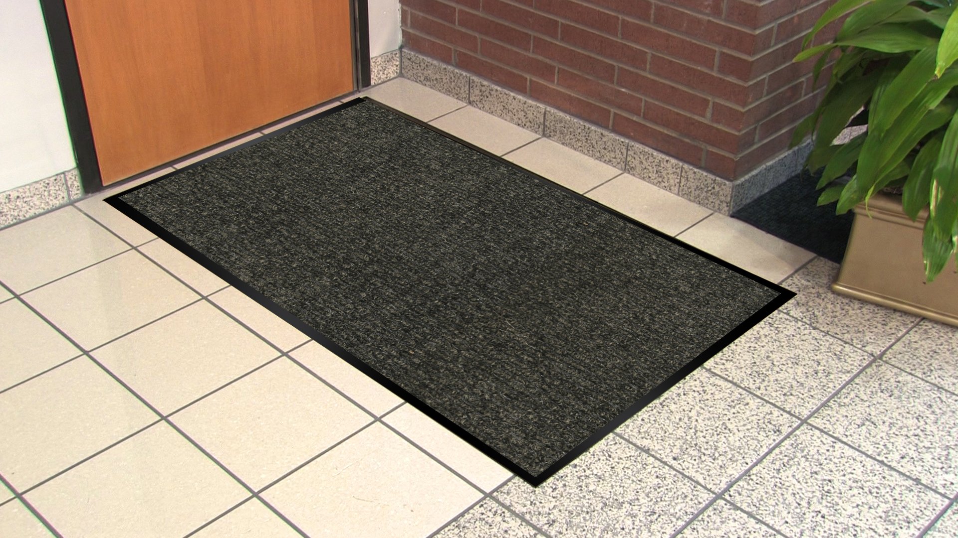 NoTrax 825 Cushion Stat™ w/Dyna-Shield® Dissipative/Anti-Static Mat, 2' X 3' Gray