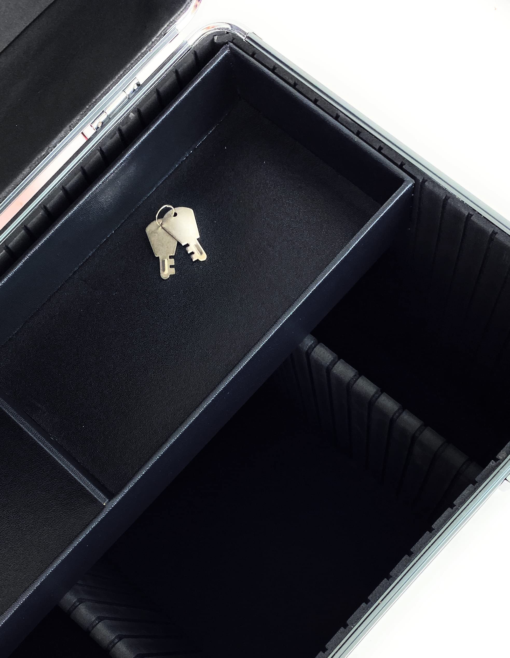 Horses, Baúl Shiny para el cuidado del caballo, caja porta accesorios para el aseo ecuestre, porta kit de cepillos, caja de aluminio 30 x 38 x 26 cm, rosa