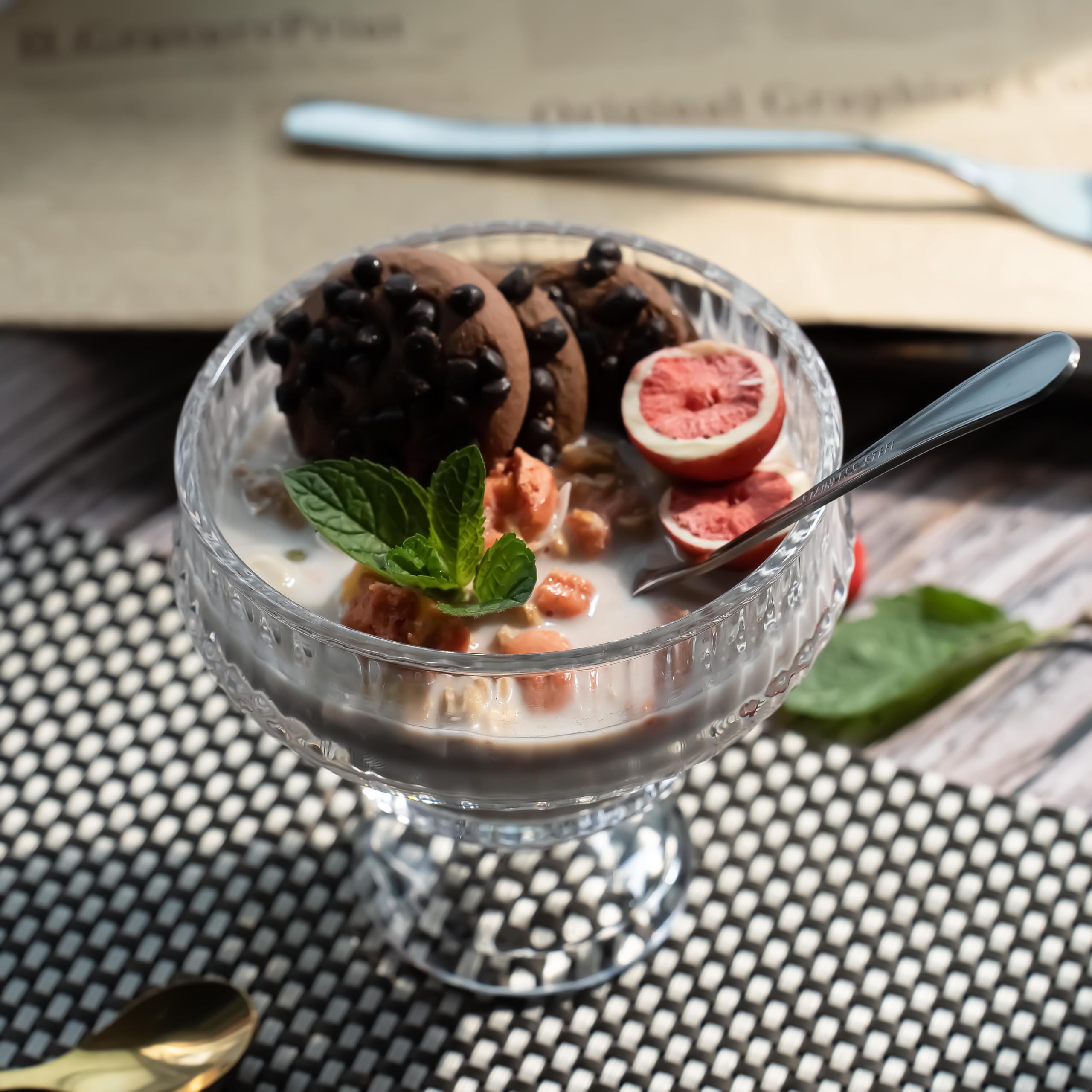 6 ciotole da dessert in vetro da 300 ml con cucchiai, ciotole per gelato con piedi in cristallo, per gelato, parfait, insalata e cocktail di gamberetti, eleganti bicchieri decorativi, snack, caramelle
