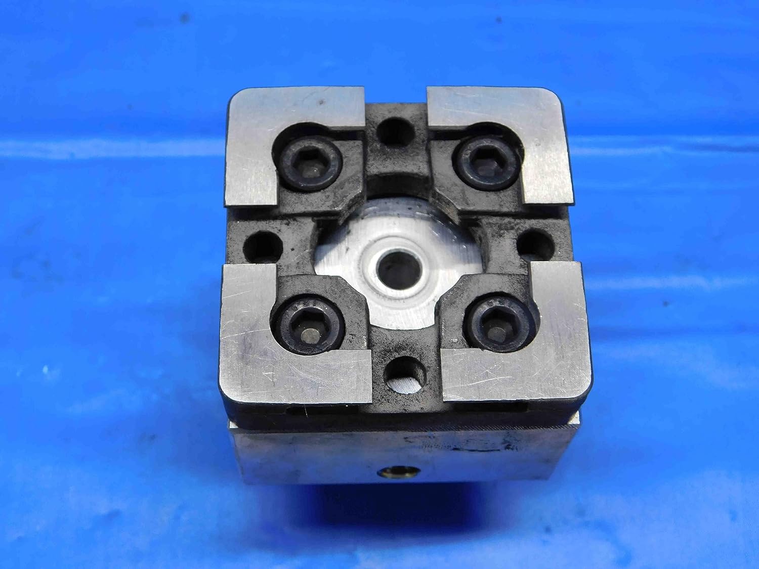 Rapid Holding Systems 3R Electrode Holder with Pallet Mount Electrode CLAMPED - AW0485CK2