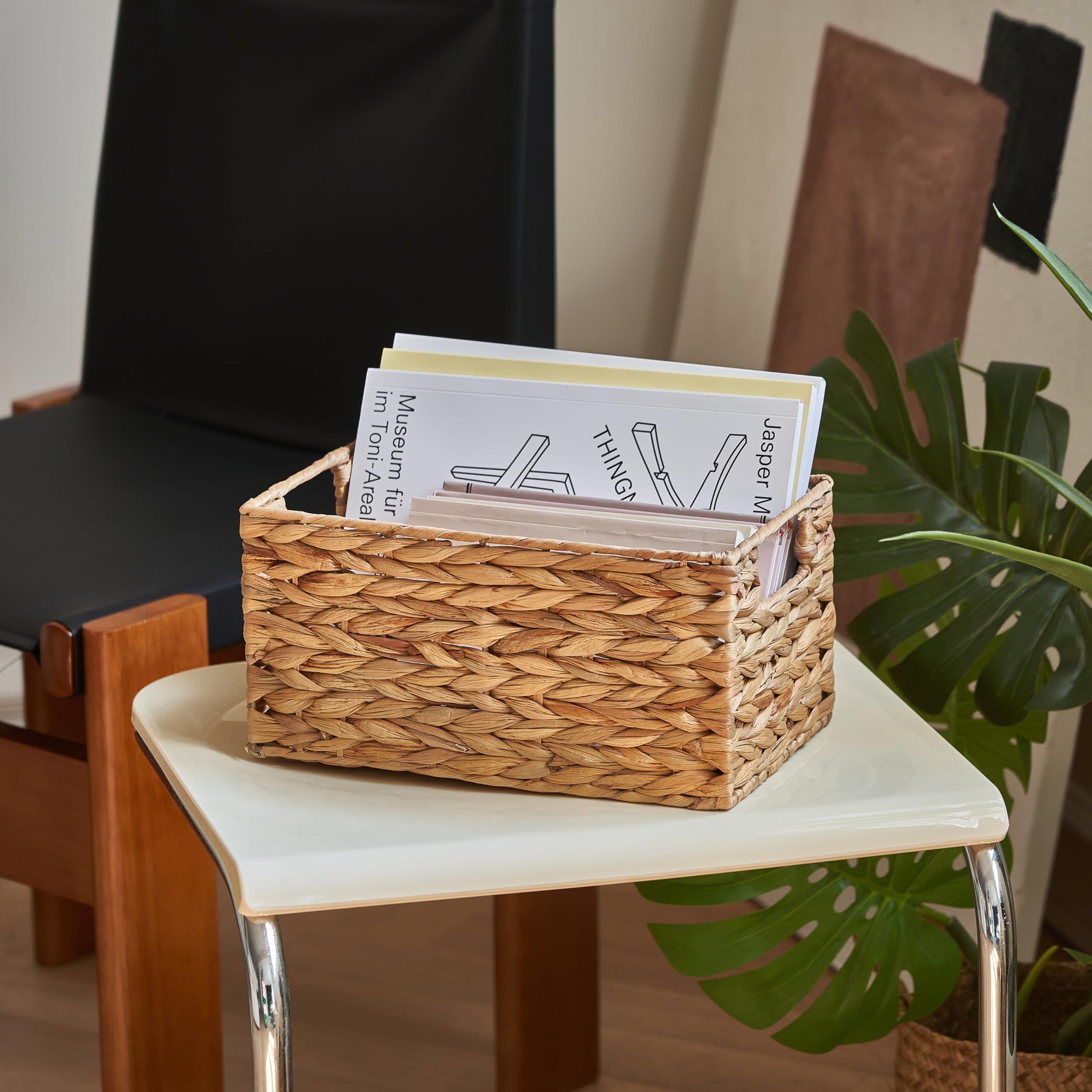 Eden & Willow Natural, Brown, Beige Natural Water Hyacinth Wicker Hamper Storage Basket With Sturdy Handles - Eco-Friendly And Stylish Organisation Solution (Small)