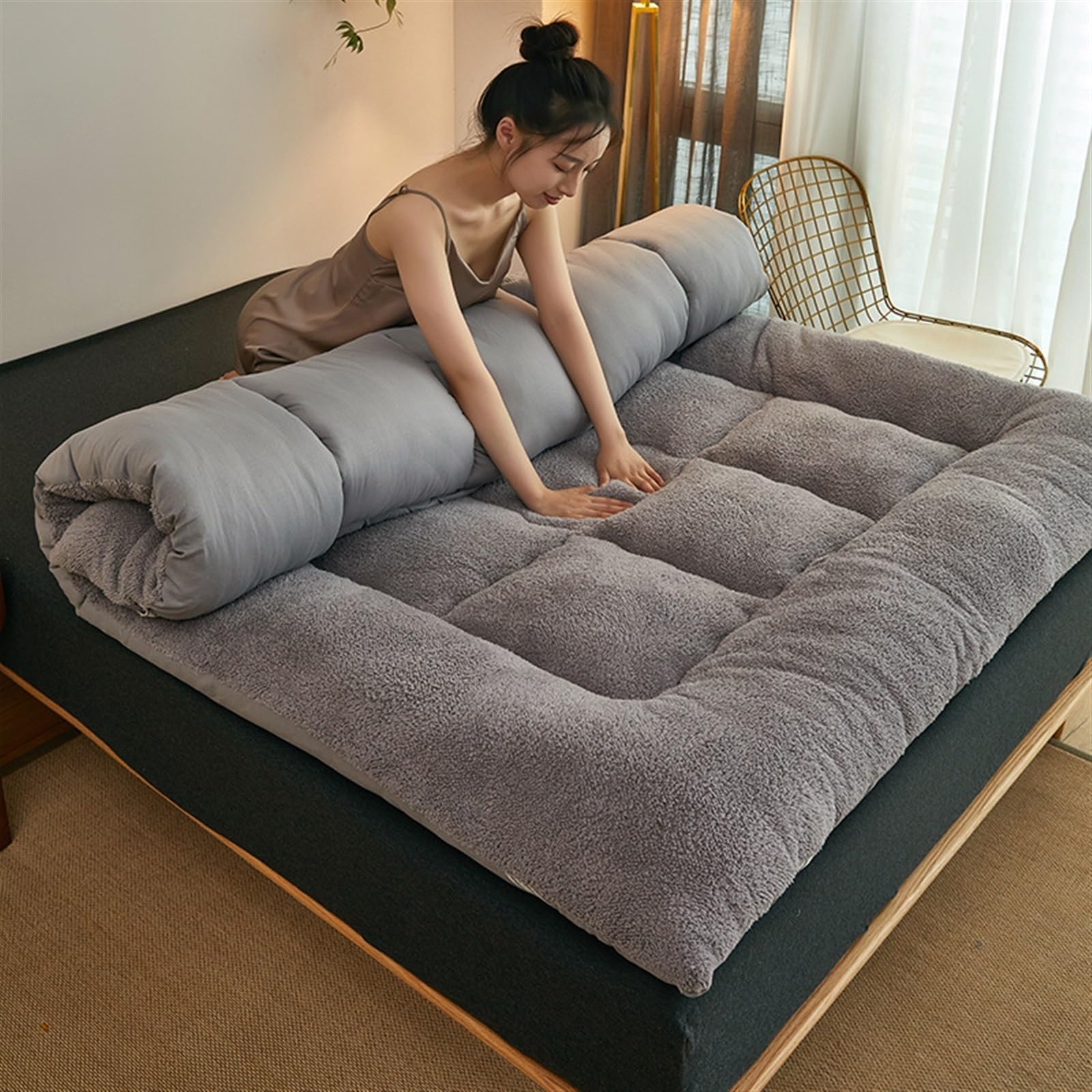 Alfombra de cama de invitados engrosada de colchón de futón plegable japonés para dormitorio Suelo para dormir Camping Viaje de apoyo suave Cómodo Descanso compacto Diseño de ahorro de espacio durader