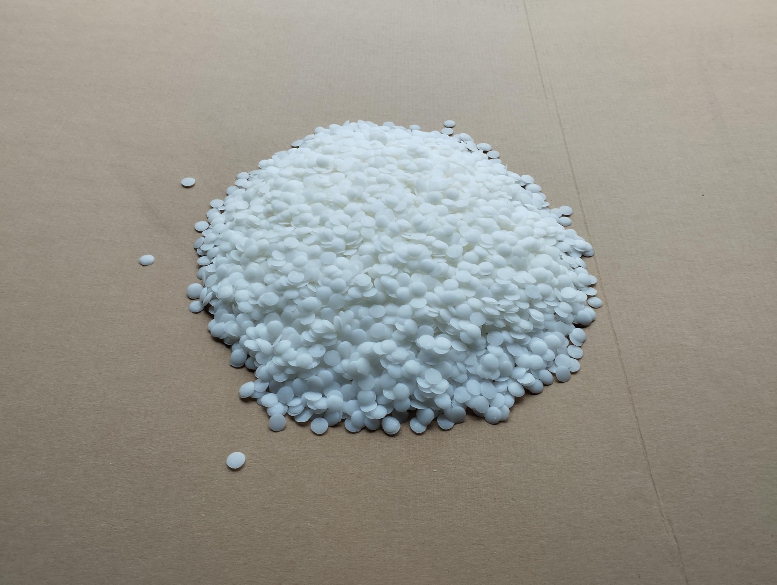 Naturii Pastiglie di Paraffina Pura 100% Cera di Paraffina per Candele di Alta Qualità (1 x 4 kg)
