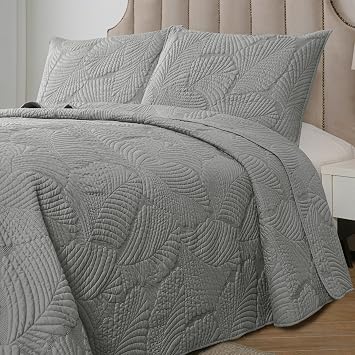 Petrichor Gray Quilt Queen Size - All-Season Comfort with High-Relief Texture, Brushed Fabric, Comforter & Bed Cover, 3-Piece Set 1 Quilt 90"x96" and 2 Pillowcases 20"x26"