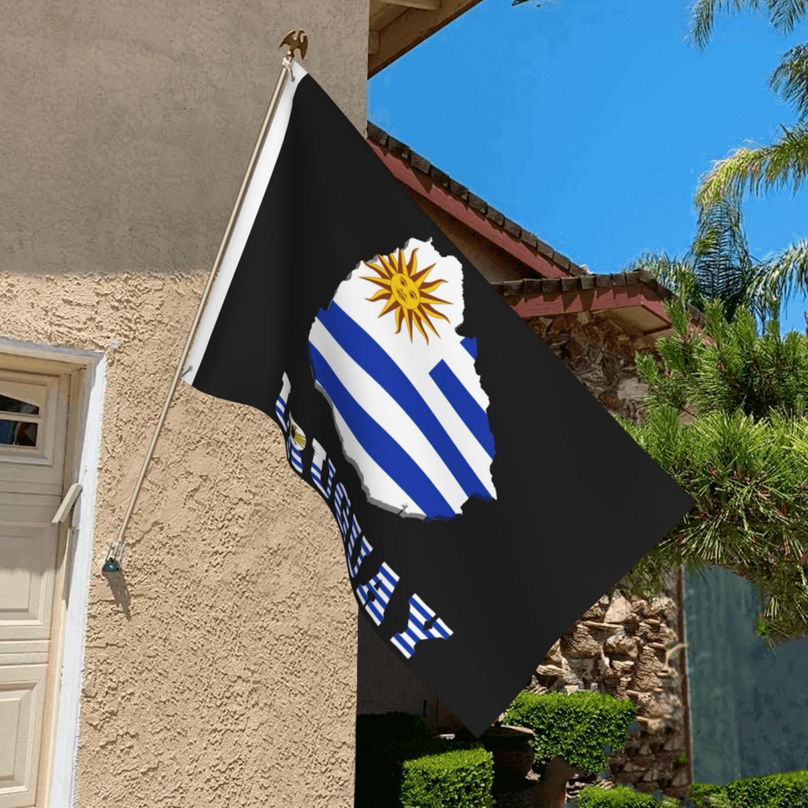 Bandera De Mesa De Uruguay En Raso – 22x15 Cm – Base Metálica – Ideal Para Decoración De Escritorio O Despacho