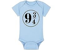 Vista 19 de Sombrero de bebé Wizard - Chosen One (tela negra - diseño dorado)