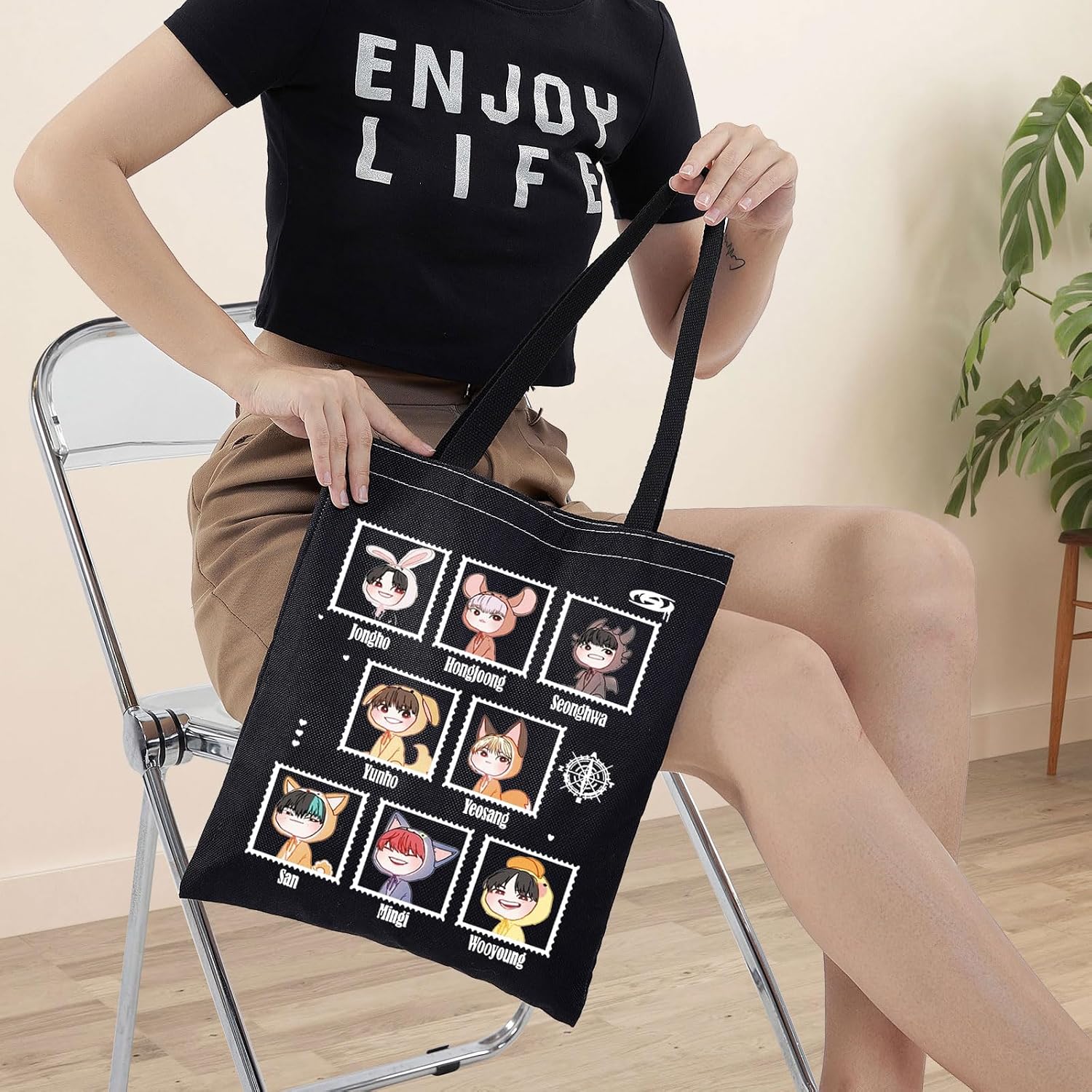 BWWKTOP Group Tote Bag Group Music Fans Gifts Music Members Canvas Shoulder Bag Band Merchandise (Jongho BL) image 4
