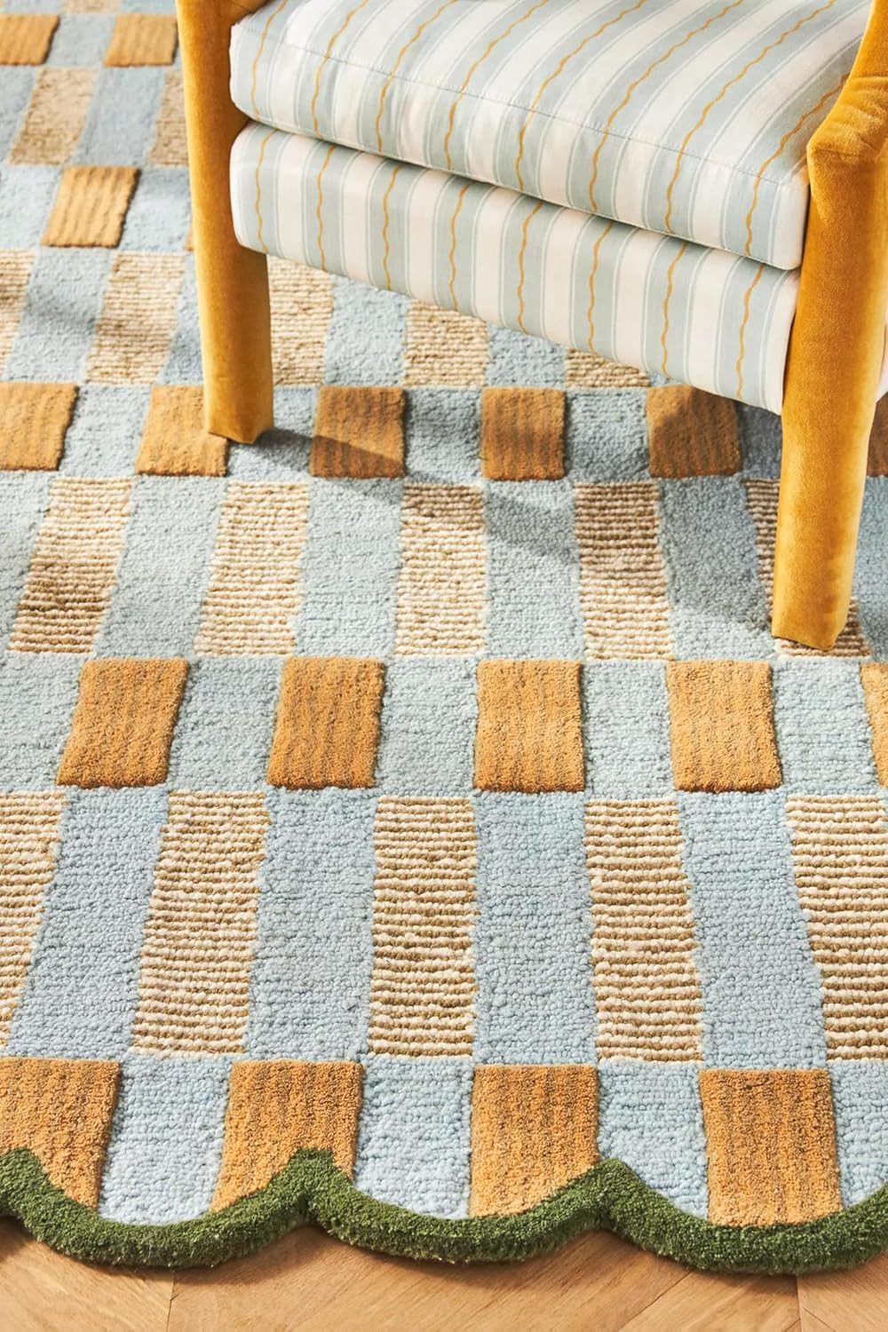 Hand-Tufted Scalloped Wool Area Rug Modern Plaid Checkered Pattern Soft & Durable Carpet for Living Room, Bedroom & Hall (Light Blue, 5 x 8 Feet)