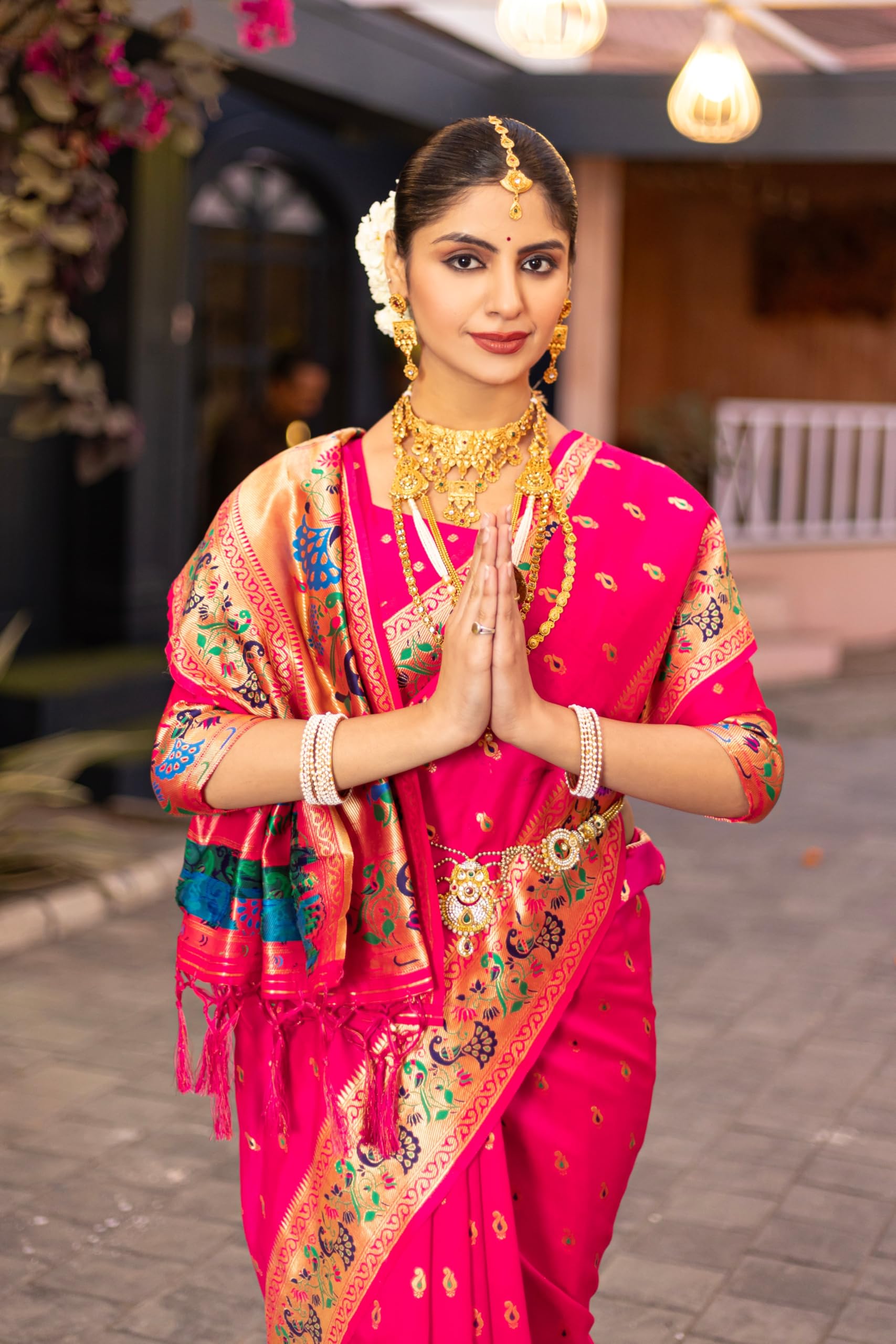 Jaanvi fashion Paithani - Sari da donna in seta con lavoro Zari e camicetta