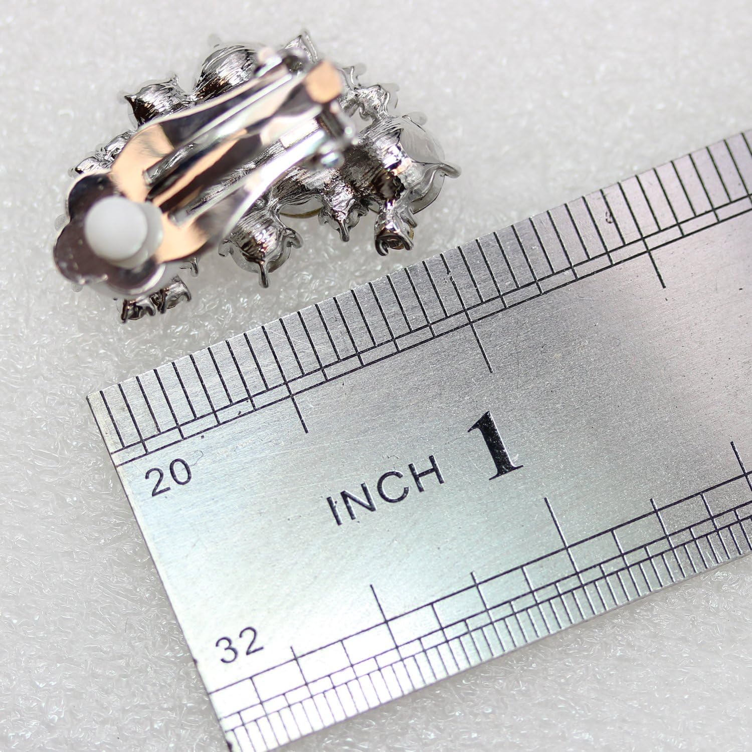 Faship Gorgeous Clip Ons Floral Earrings - Image 3