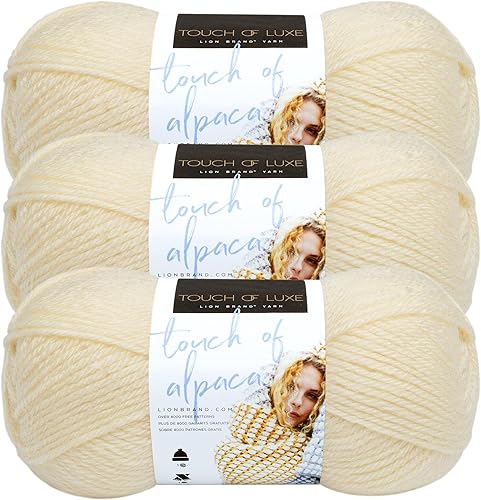 Lion Brand Yarn Touch of Alpaca - Paquete de 3 hilos color crema
