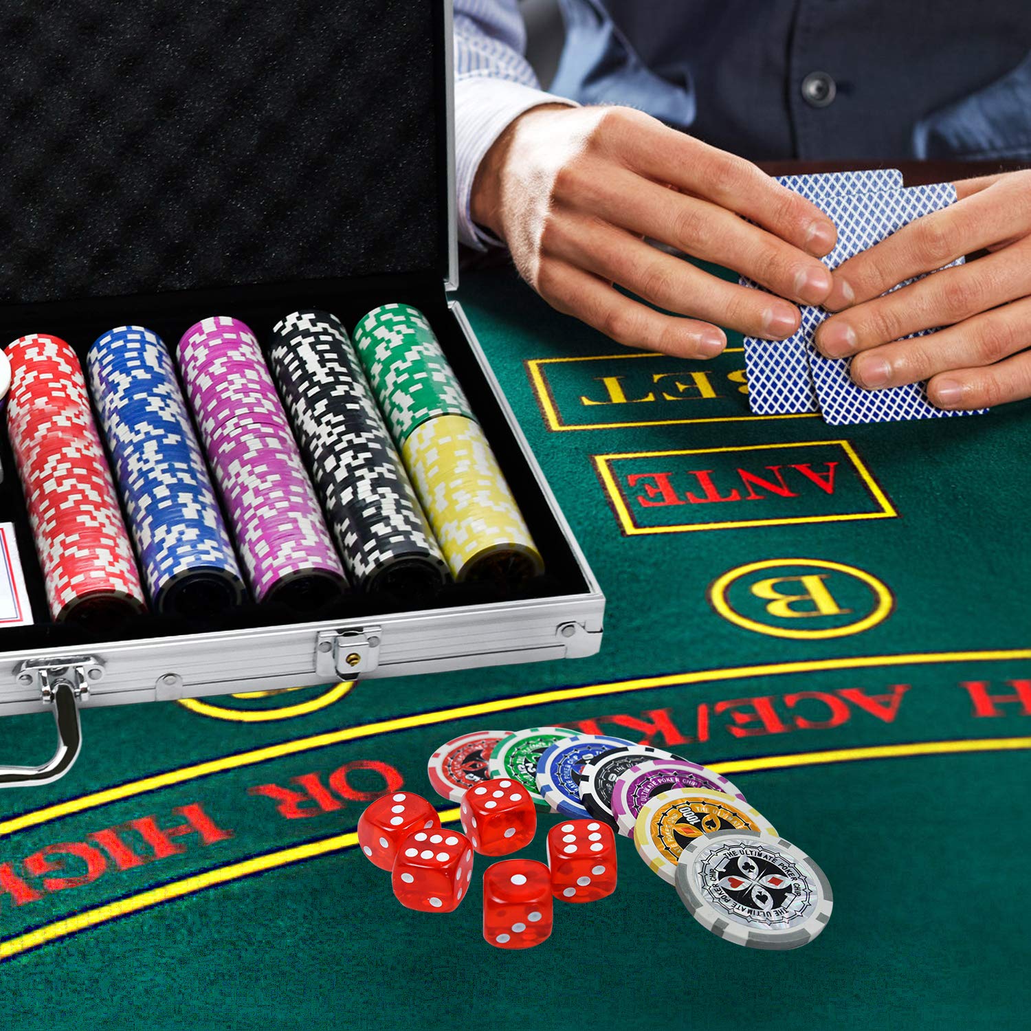 FIVMEN Set da poker da poker da 500 chip, con 500 chip da poker laser, 2 pazzi da poker, 3 bottoni per dealer e 5 dadi con valigetta in alluminio, nero