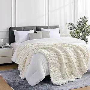 L'AGRATY Chunky Knit Blanket Throw: 80''x90'' Chenille Chunky Knitted Throw Blanket for Bed Couch - Handmade Thick Big Cable Knit Blanket - Large Chunky Crochet Blanket for Home Decor(Cream White)