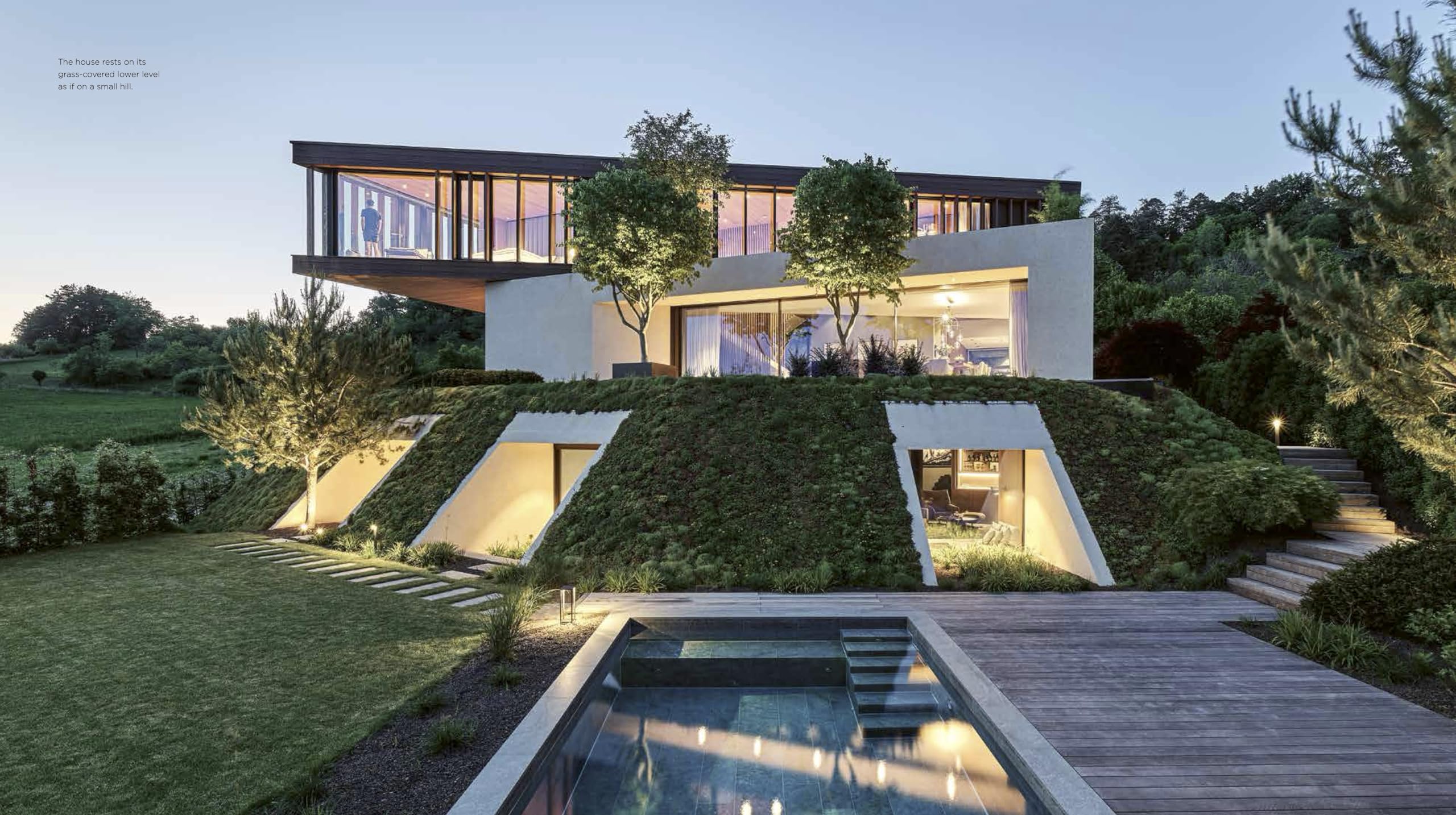 Houses and Cars : Where Dreams are Parking /anglais