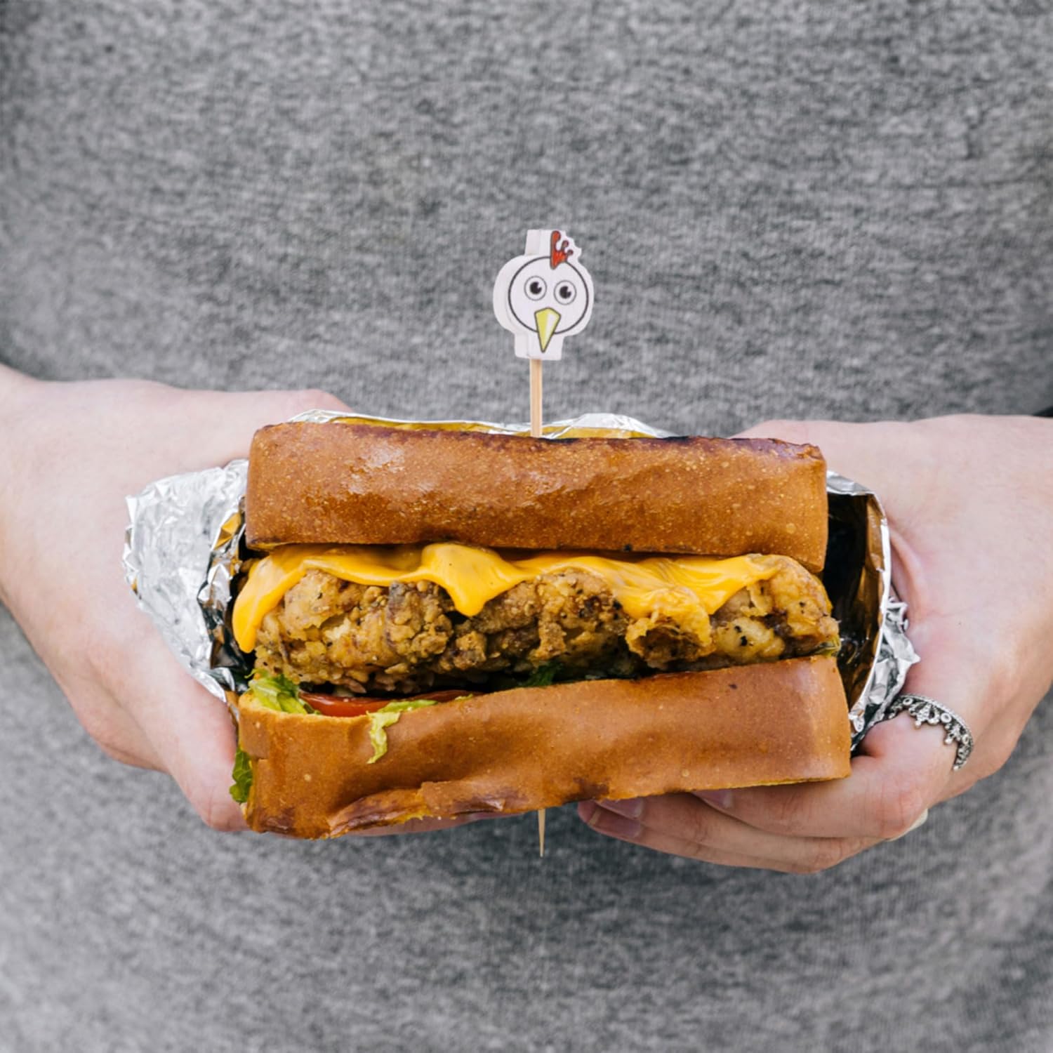 BambooMN 4.7" Decorative Farm Chicken End Bamboo Cocktail Fruit Food Picks Skewer for Catered Events, Holiday's, Restaurants or Buffets, Party Supplies, 1000 Pieces