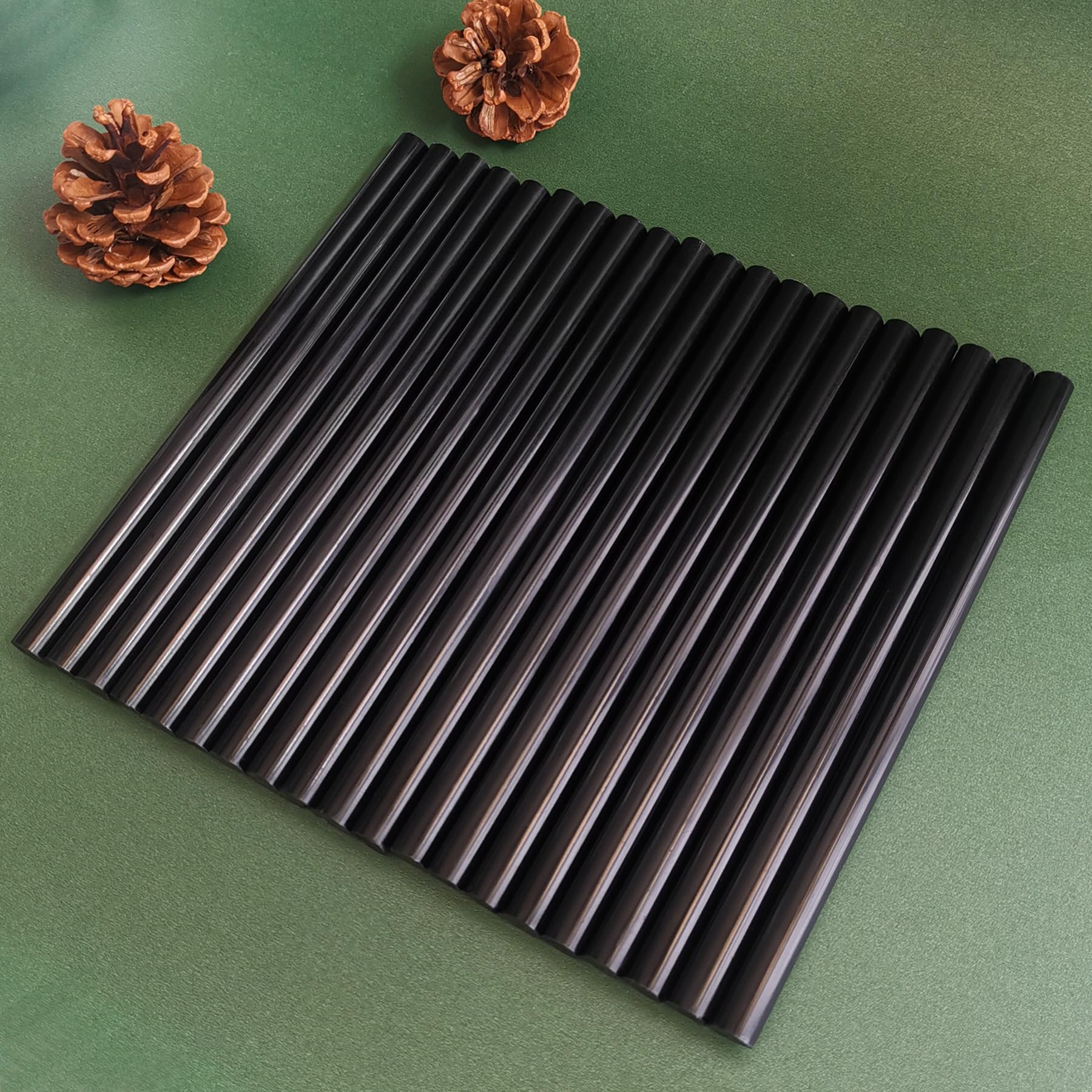 20 Pz Colla a Caldo Bastoncini 200mm x 10mm Nero Adesivo per Pistola Colla a Caldo