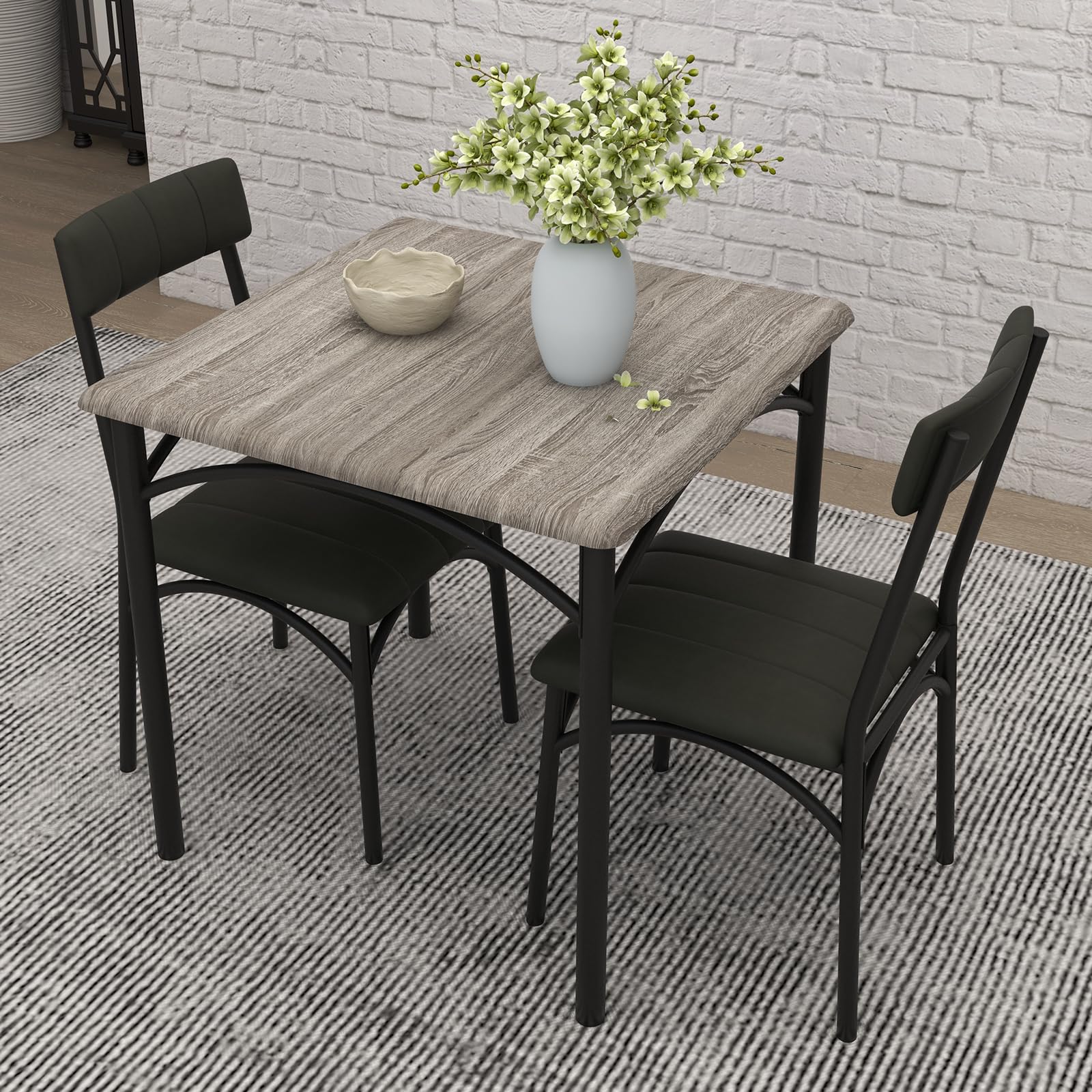 Esszimmertisch-Set 1 Tisch 2 Stühle, Küchentisch mit gepolsterten Stühlen, kompaktes Esstisch-Set aus Holz und Eisengestell, platzsparend, pflegeleicht, einfache Montage, Zementgrau