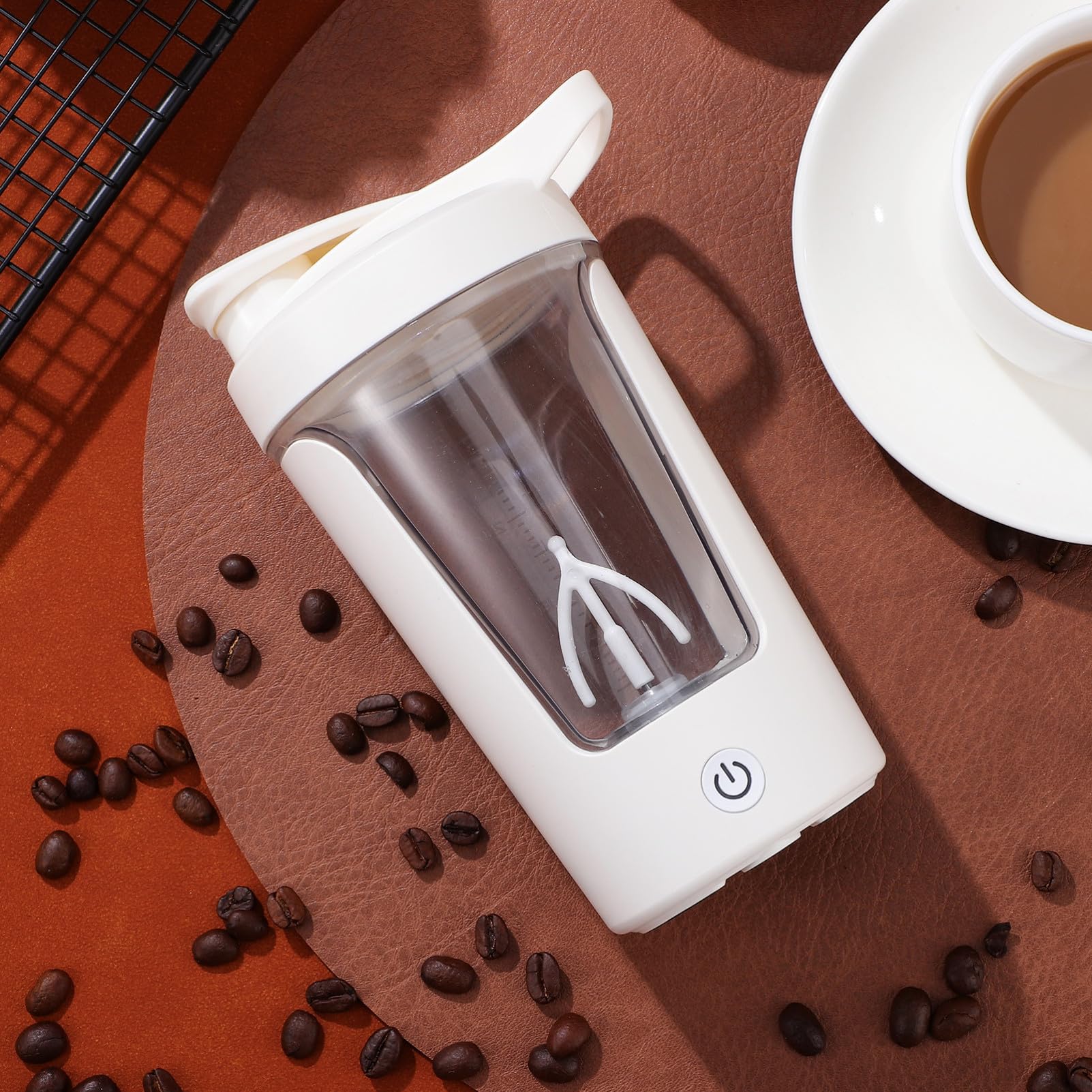 Bouteille Shaker Électrique Rechargeable pour Protéines et Boisson Tasse Mixeur Automatique Portable Agitateur Automatique PP et Abs Préparation Rapide pour Utilisateurs Actifs