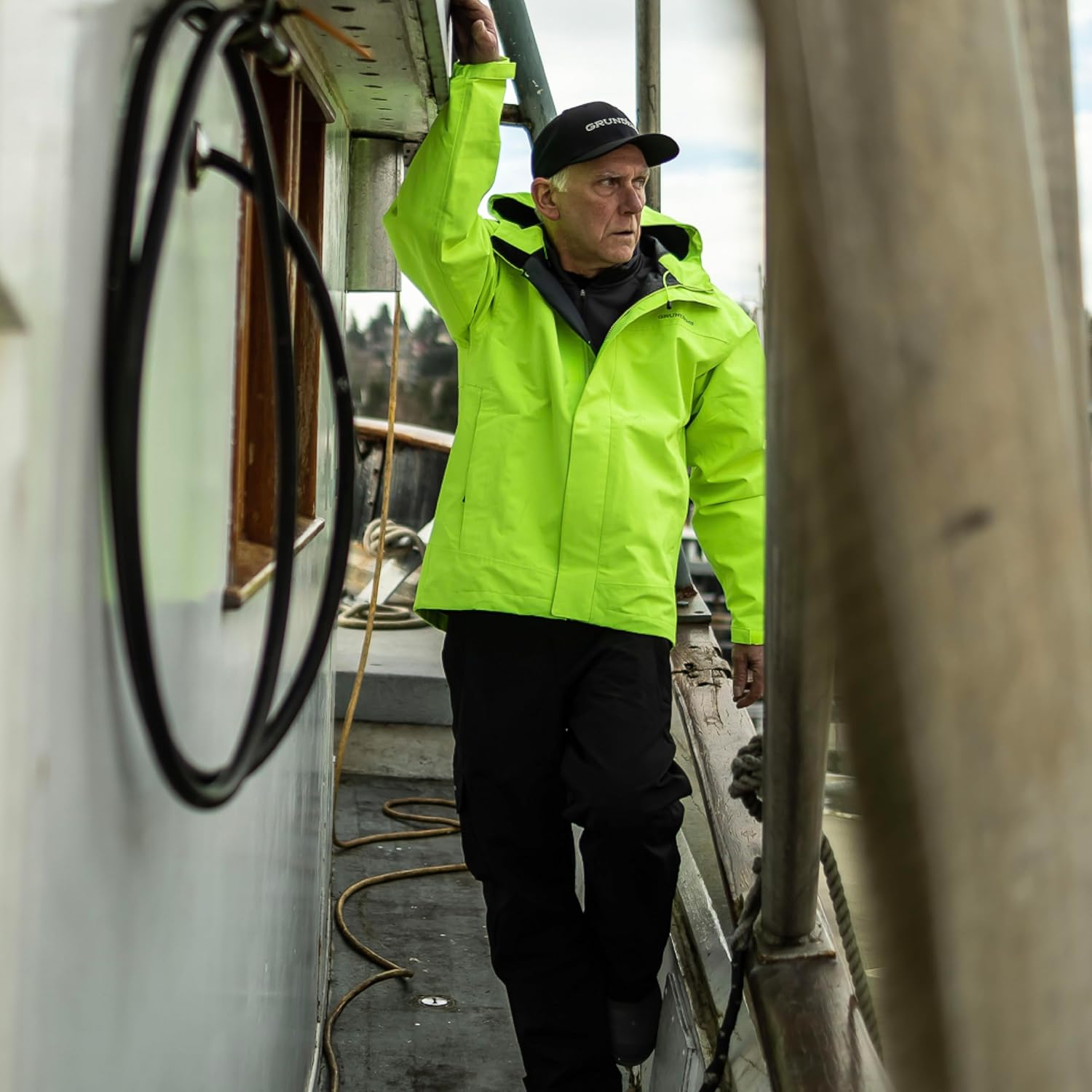 Grundéns Men's Weather Watch Fishing Bib Trouser - Image 6