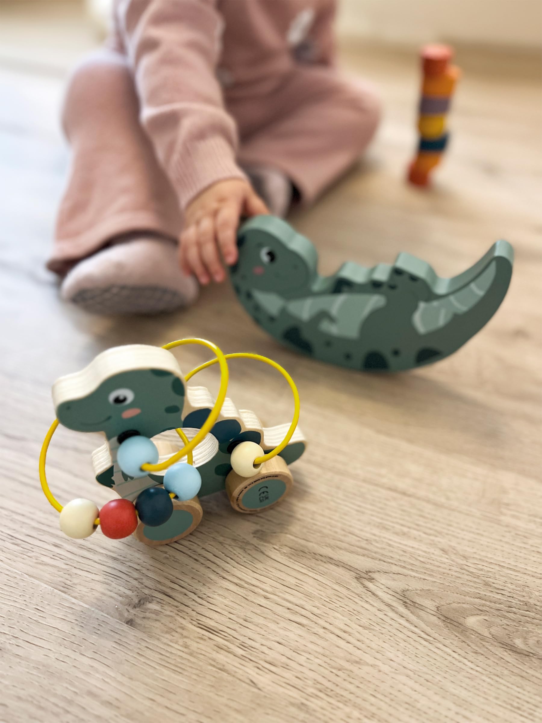 small foot Ścieżka do ciągnięcia Dino, 100% certyfikowane drewno FSC, dla dzieci od 12 miesięcy, 12615, kolorowe