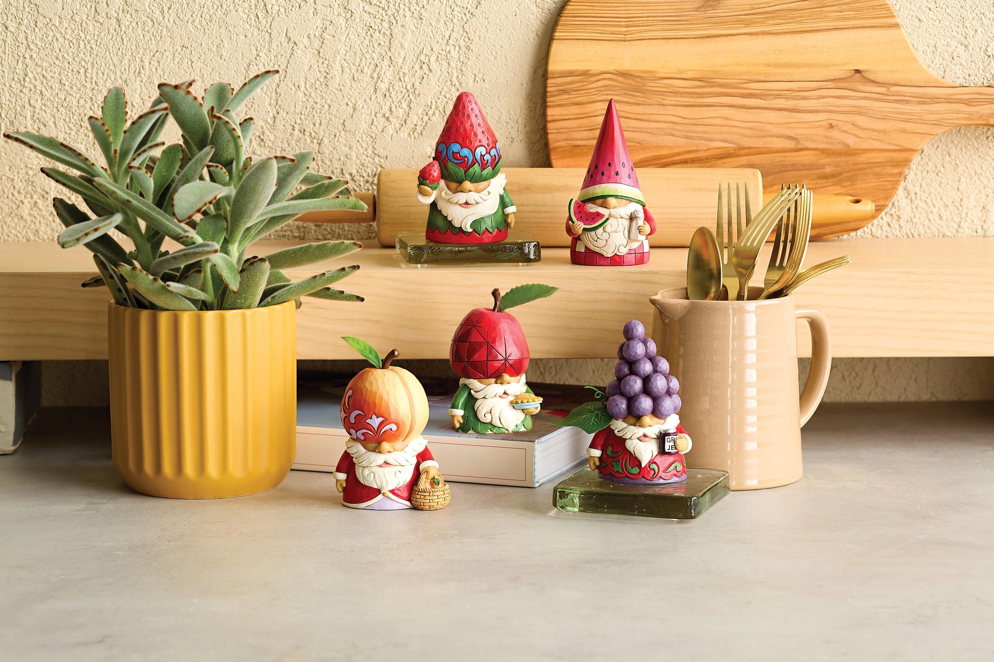 Enesco Jim Shore Heartwood Creek You're One in a Melon Karpuz Cüce Figürin- Reçine El Boyalı Koleksiyon Dekoratif Figürler Ev Dekoru Heykel Raf Heykeli Ofis Koleksiyonu Hediye, 11,5 cm