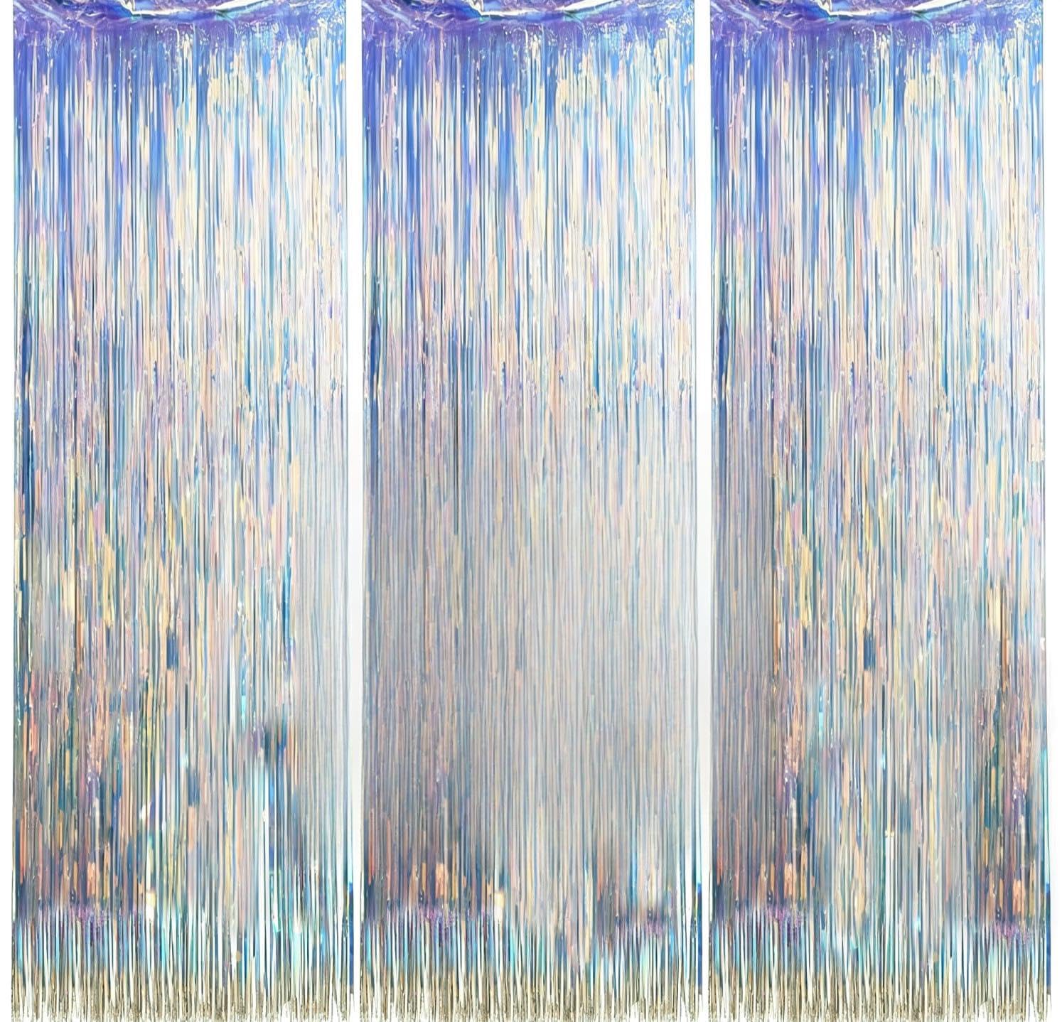 Rideau multicolore en serpentins métalliques pour créer une ambiance de fête inoubliable