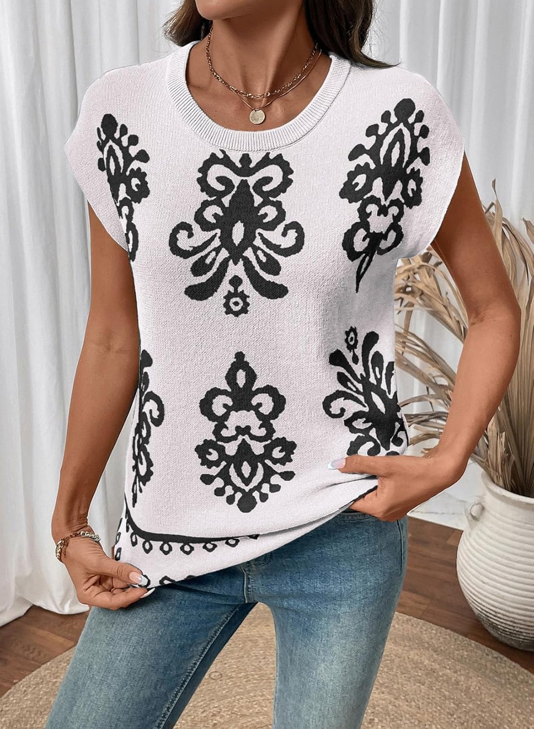 Dokotoo Women’s Sweater Vest Summer Casual Crewneck Knit Pullover Tops Lightweight Boho Printed Cap Sleeve Sweaters - Image 4