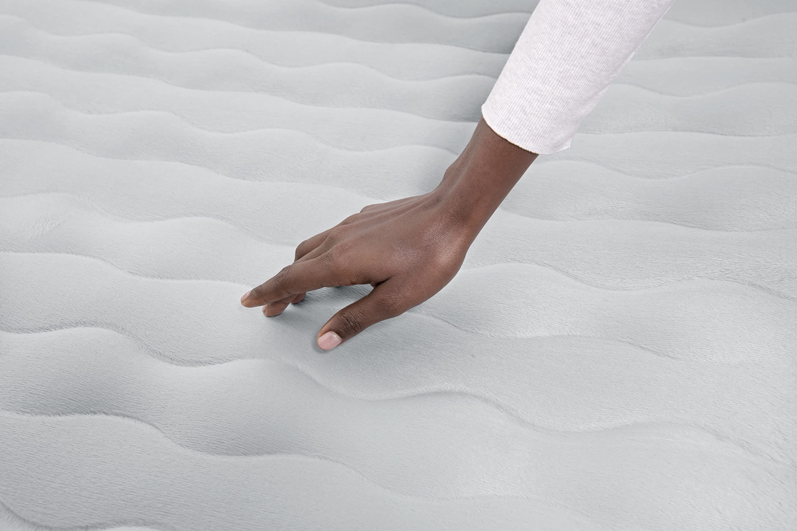 80" x 60" x 18"/2.03m x 1.52m x 46cm Fortech Snugable Top Air Mattress Queen Built-in AC Pump