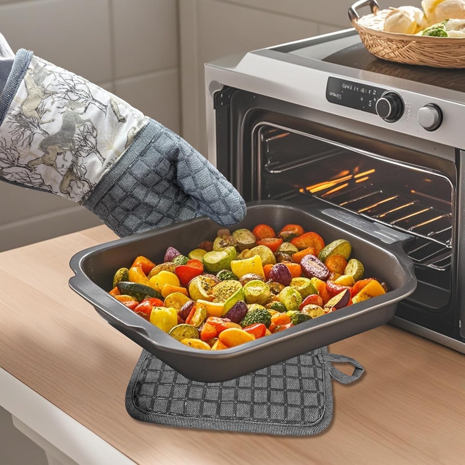 Silicone Printing Oven Mitts Heat Resistant to 500 Degree,Yarm-Dyed Oven Gloves with Animal Design Non-Slip for Kitchen Cooking Barbecue Baking and Machine Washable. (Gray Oven Mitts) - Image 5