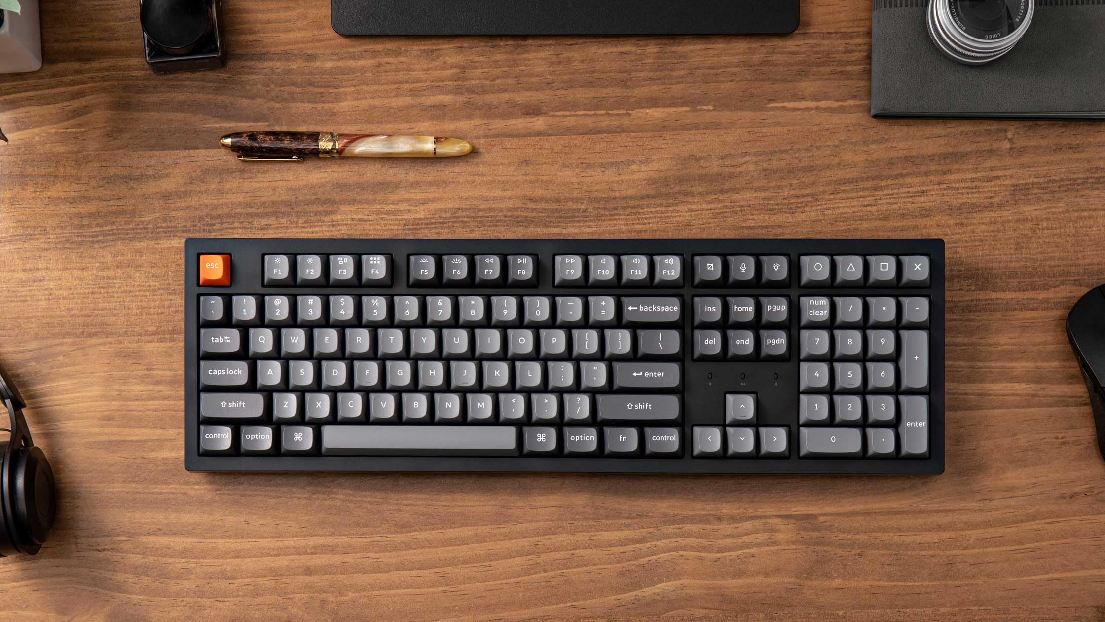 Keychron K10 MAX Tastiera meccanica wireless, 2,4 GHz/Bluetooth/USB-C, LED bianco, QMK/VIA, Macro programmabili, PBT Keycaps, Per Mac Windows, Super Red Switch