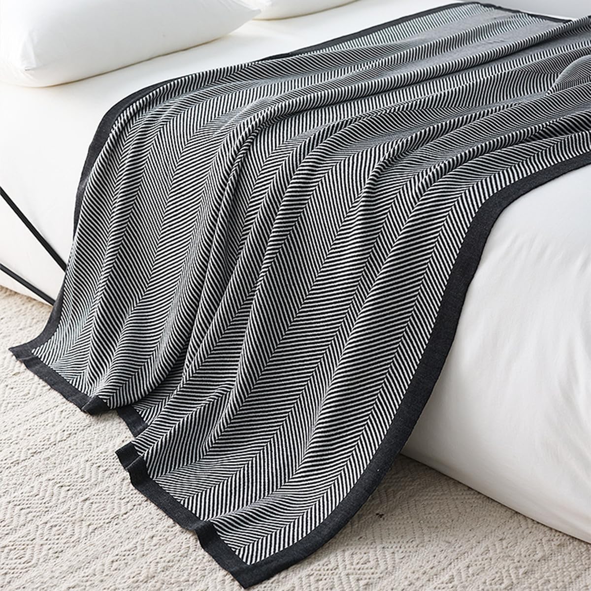 LumiSyne Knitted Throw Blanket Vintage Chevron Herringbone Pattern Weave Simple Nordic Style Warm Cozy Snuggle Blanket Shawl Decorative Throw Blanket For Sofa Couch Bed Armchair 130×220cm