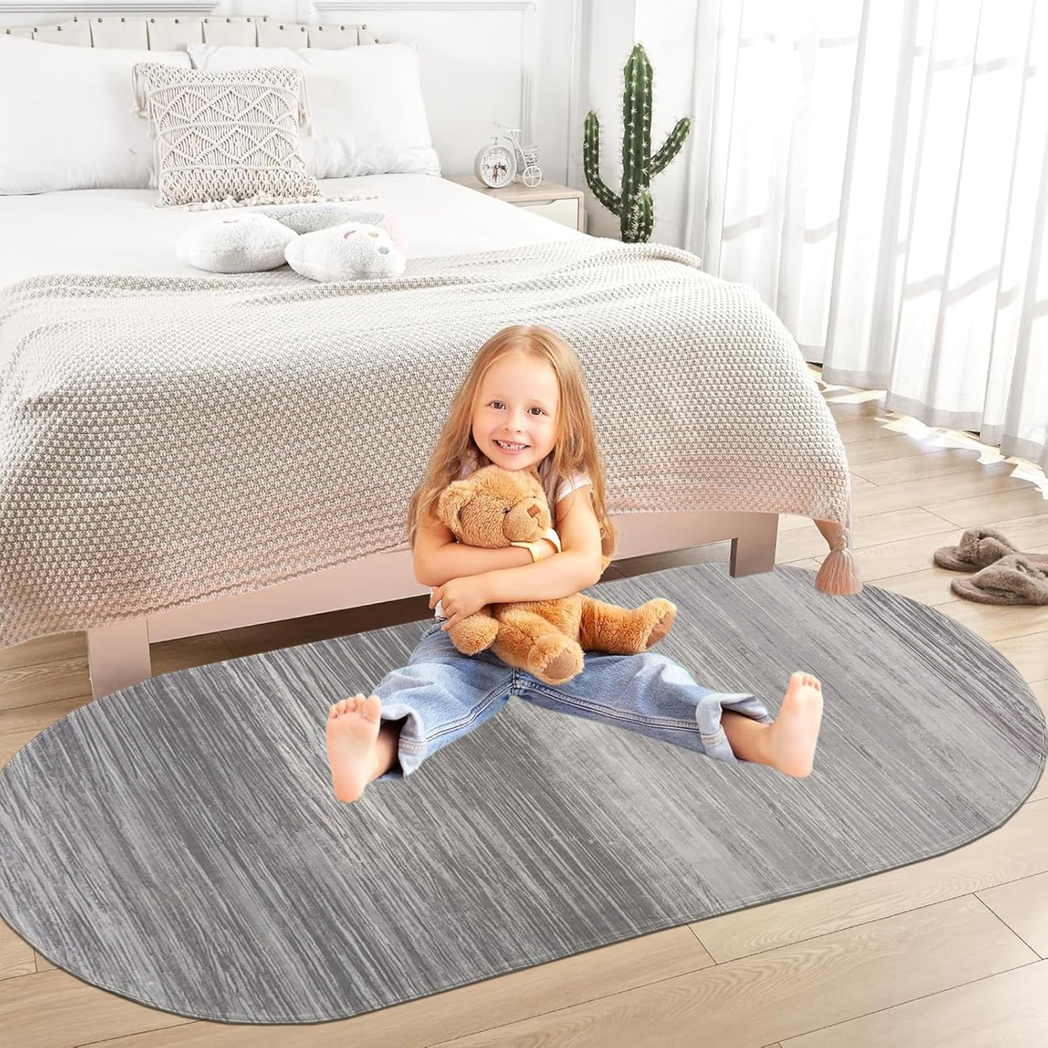 USTIDE Modern Grey Runner Rug Oval 2'6' x 5'2" Washable Ombre Grey Oval Rug Runner Non-Slip Abstract Bedroom Laundry Room Carpet Soft Low Pile Mat for Entryway Bathroom