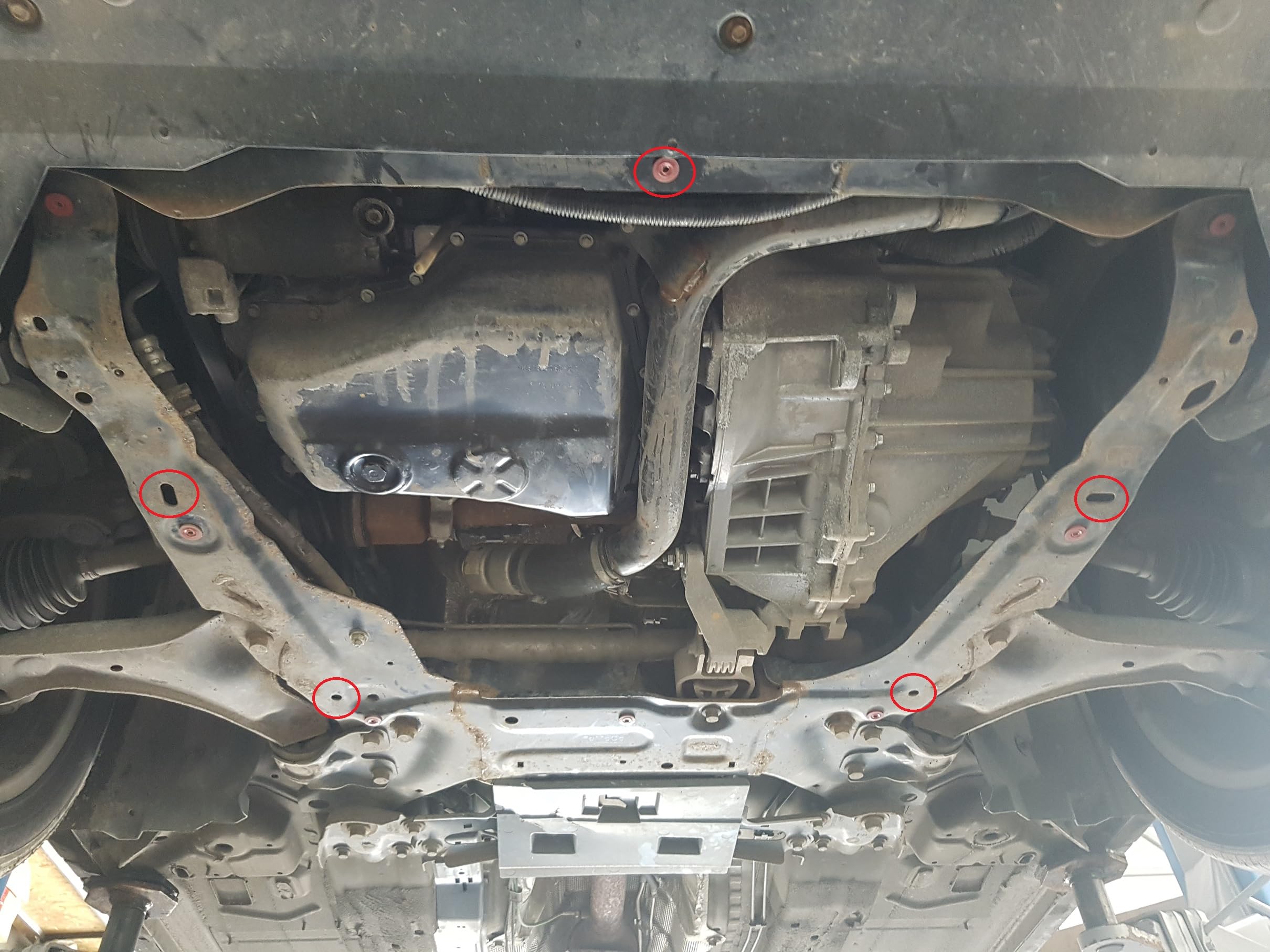Protección de bajos de motor y caja de cambios de acero compatible con Volvo XC60 - (2009-2017)