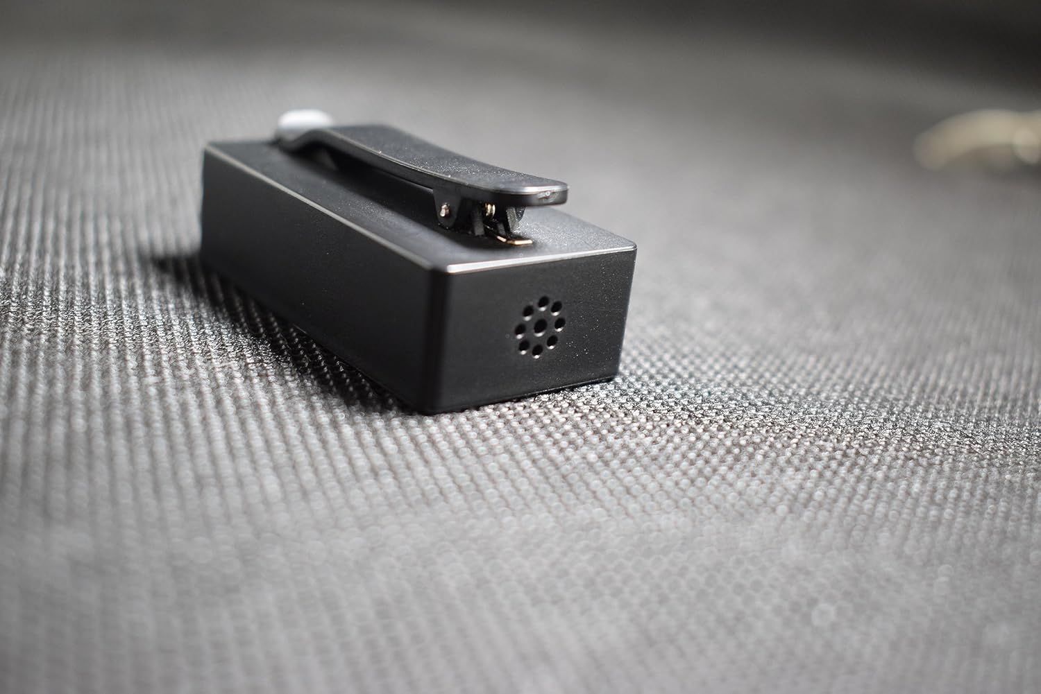 Periodic Audio Neon Bluetooth 5.2 Amplified Receiver for Wired Headphones, Professional Condenser Microphone for phonecalls, AAC, AptX, Single Press Switch Between Two Sources