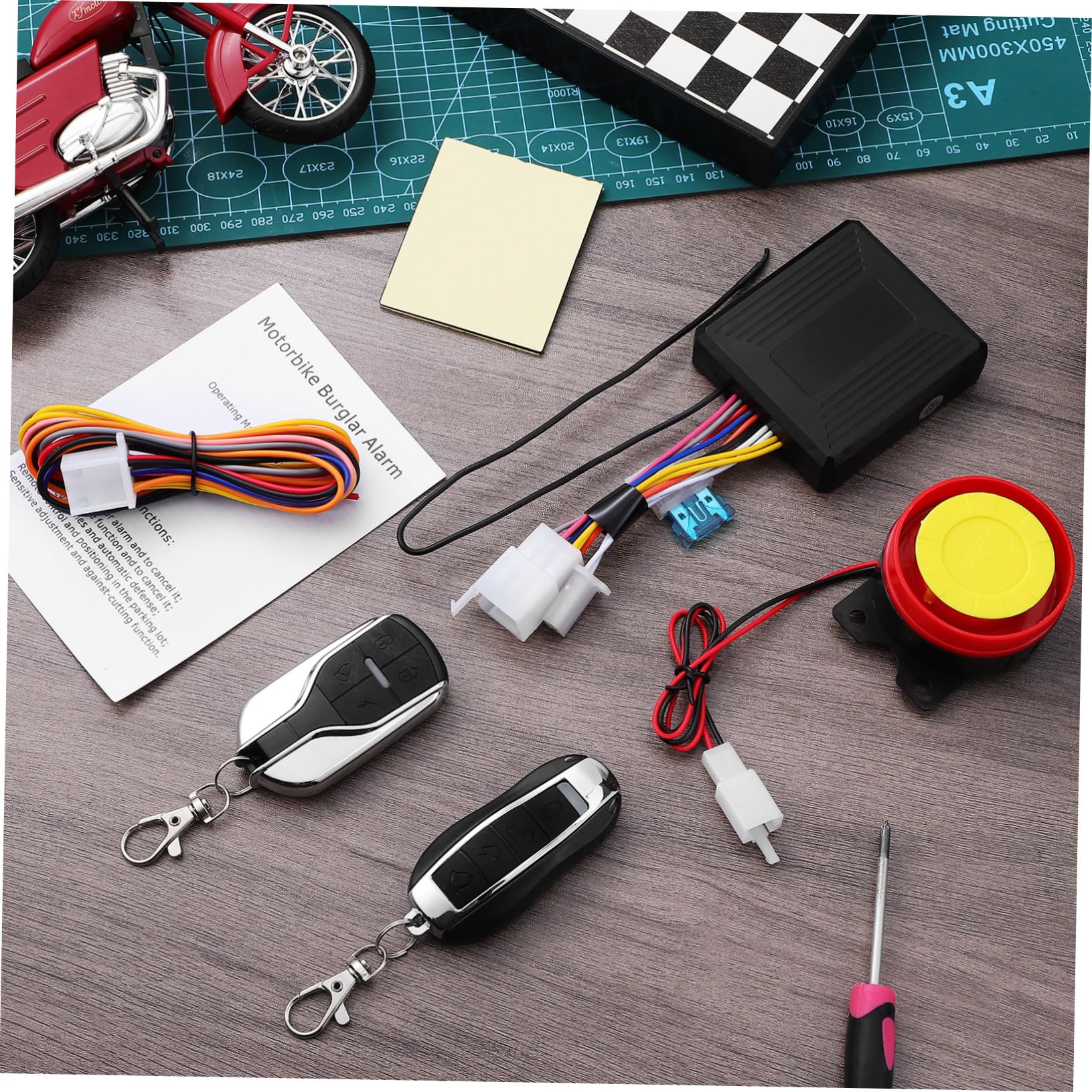 Antifurto per Moto 12v in Abs 2 Telecomandi, Avvio Motore Remoto, Altoparlante Potente e Sicurezza Migliorata per Scooter